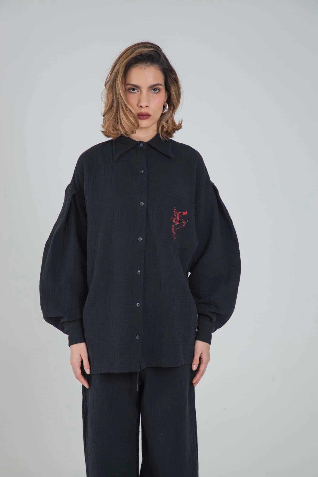 PEGASUS BLACK SHIRT - miniatura 1
