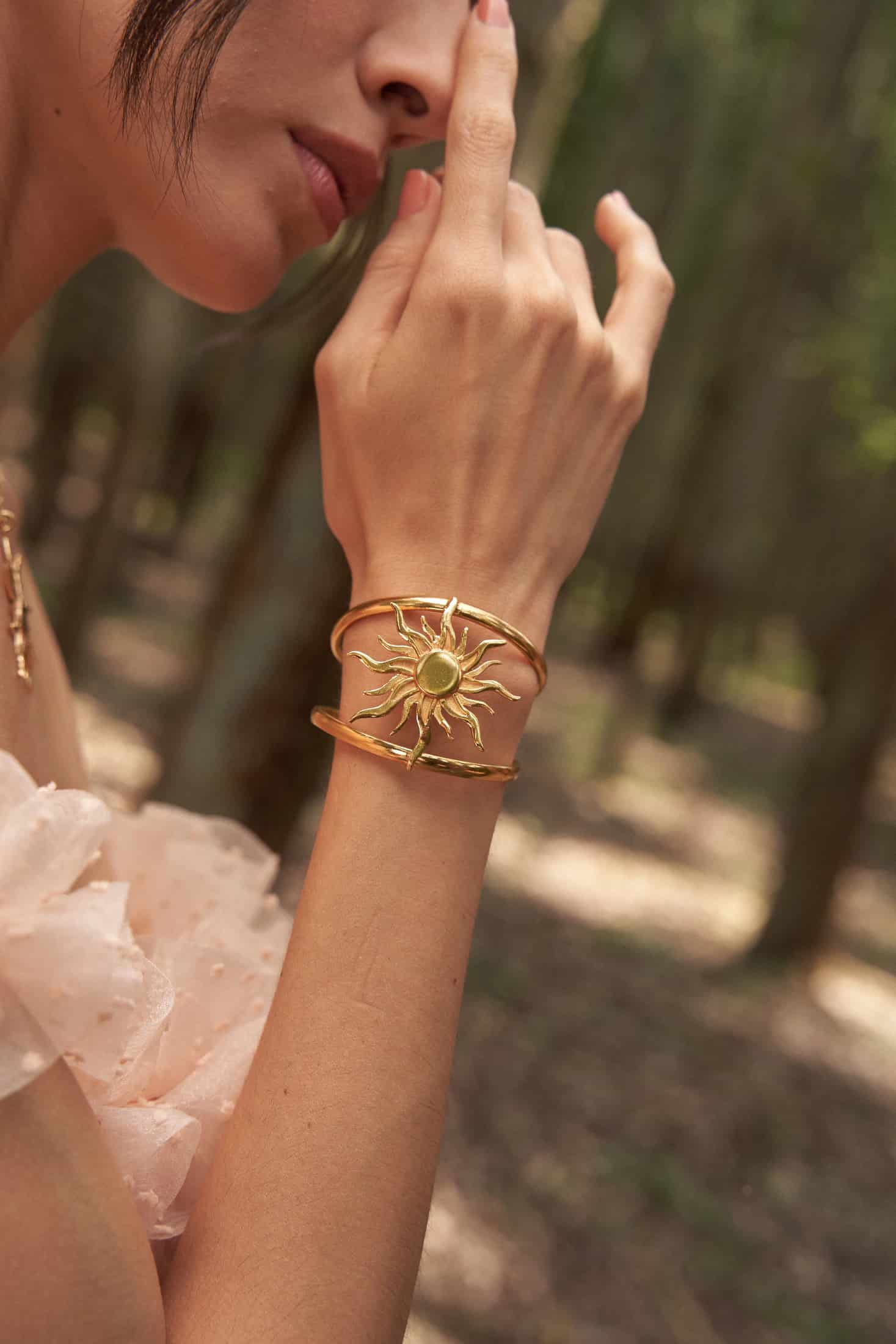 Brazalete el sol - miniatura 1