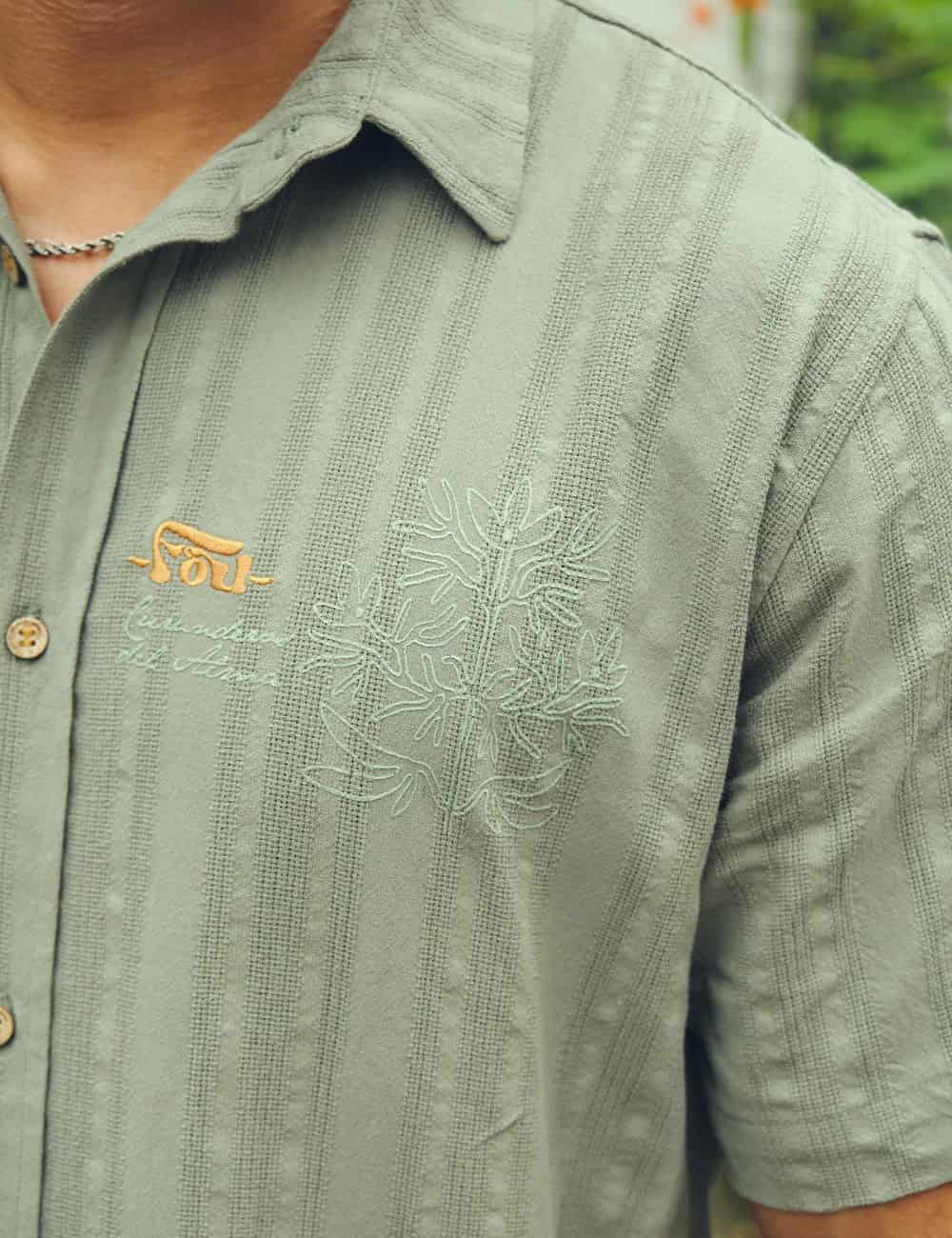 Camisa Regular Fit Espiritu verde pistacho Hombre - miniatura 7