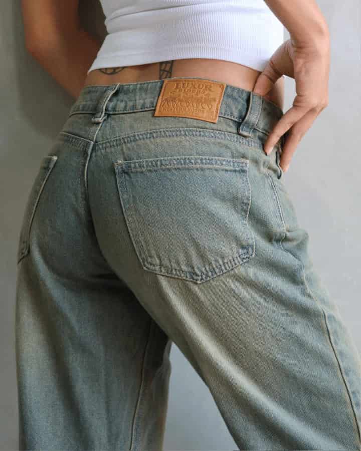 JEAN EXTRA LOW STRAIGHT FIT VINTAGE GREEN WASHED AZUL - miniatura 2