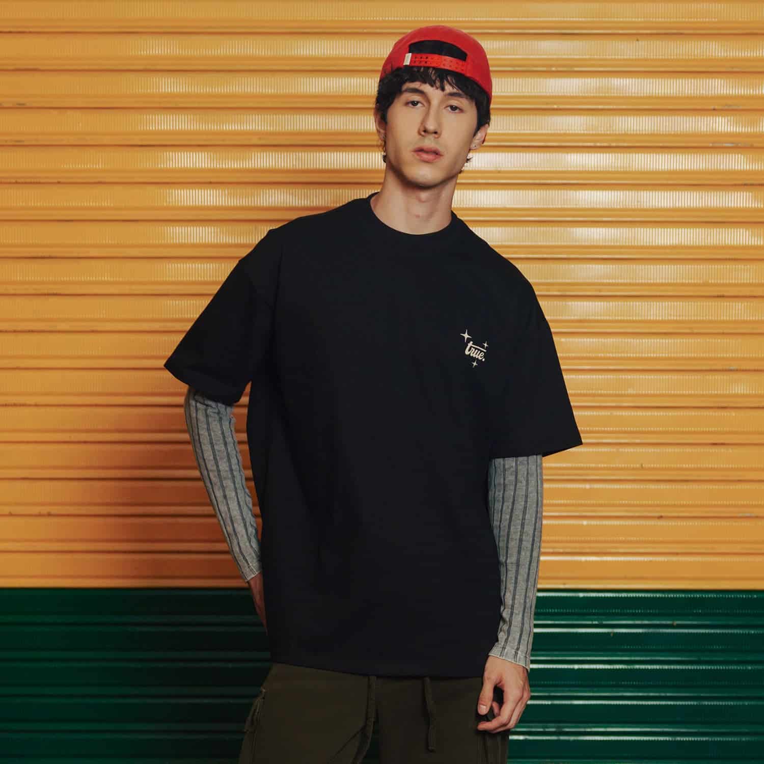 Latinos Oversized T-Shirt - Black - miniatura 2