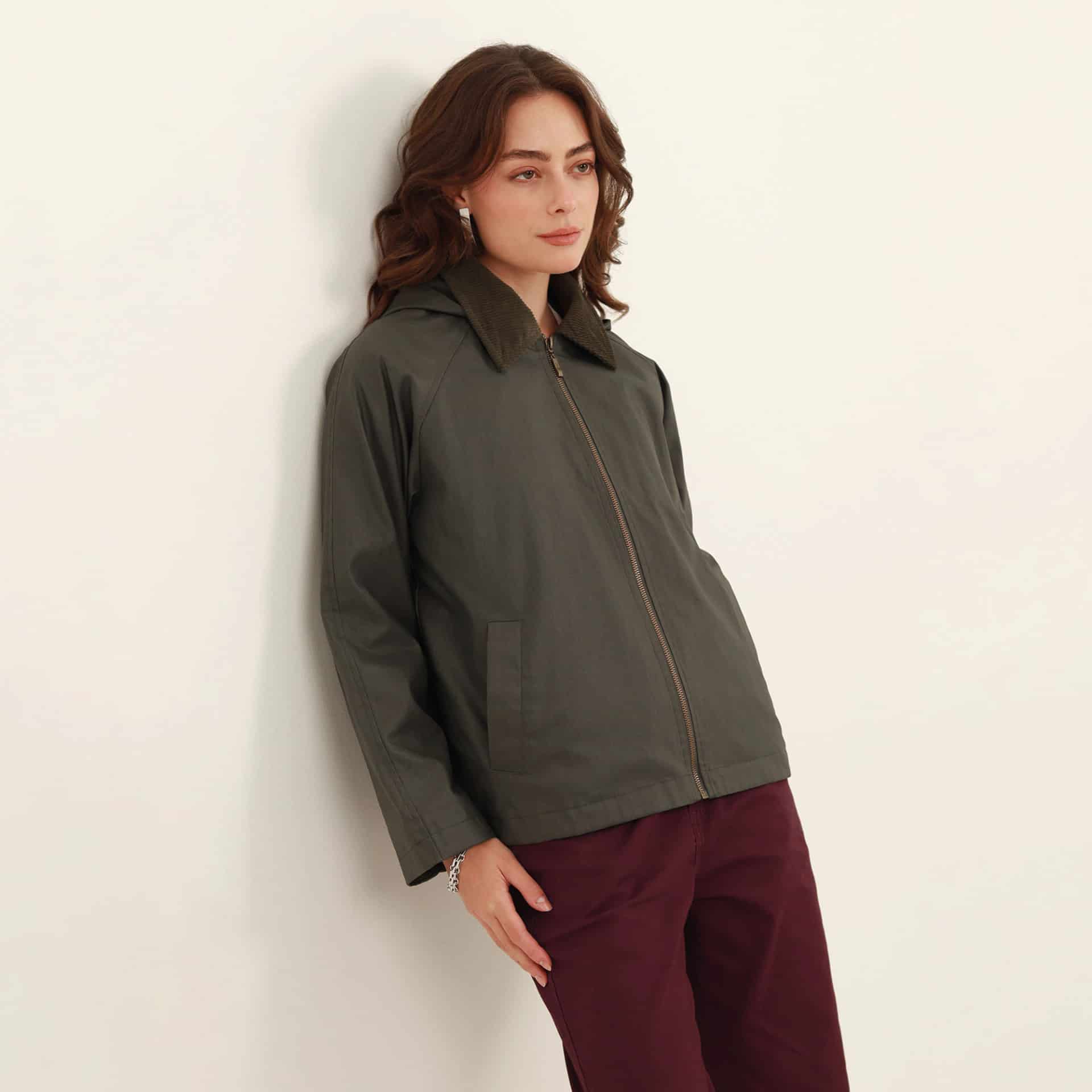 Chaqueta cazadora cuello solapa con capucha - miniatura 4