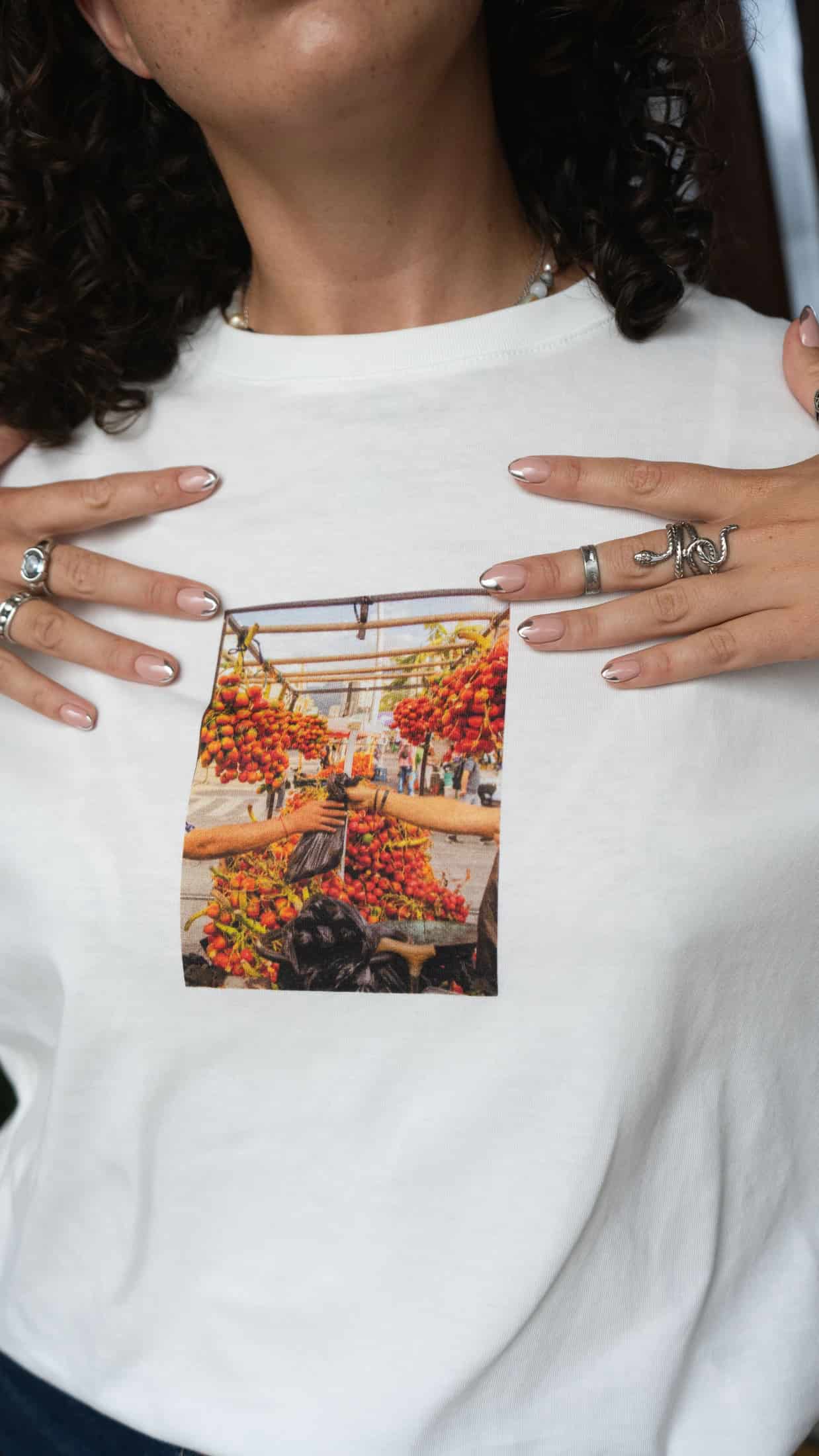 Camiseta Oversized Chontaduro Maduro - miniatura 2