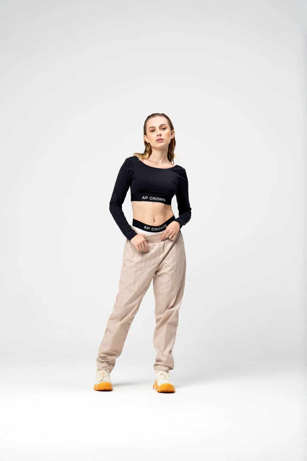 BREW BLACK CROP TOP - miniatura 1