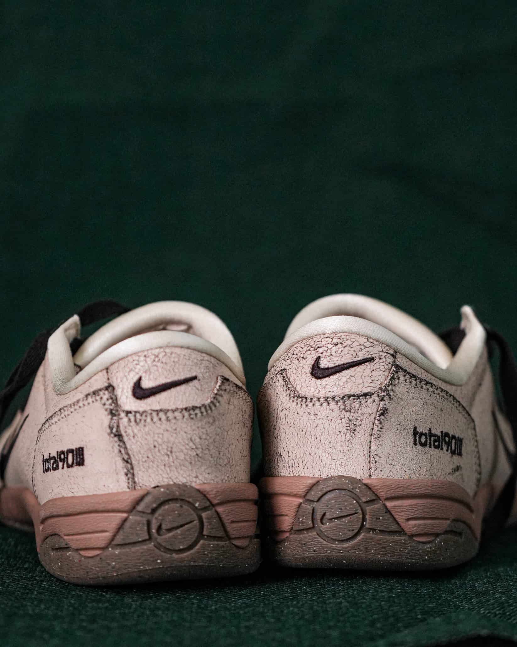 TENIS GUAYO  BLANCO PERLA T90 NIKE - miniatura 7