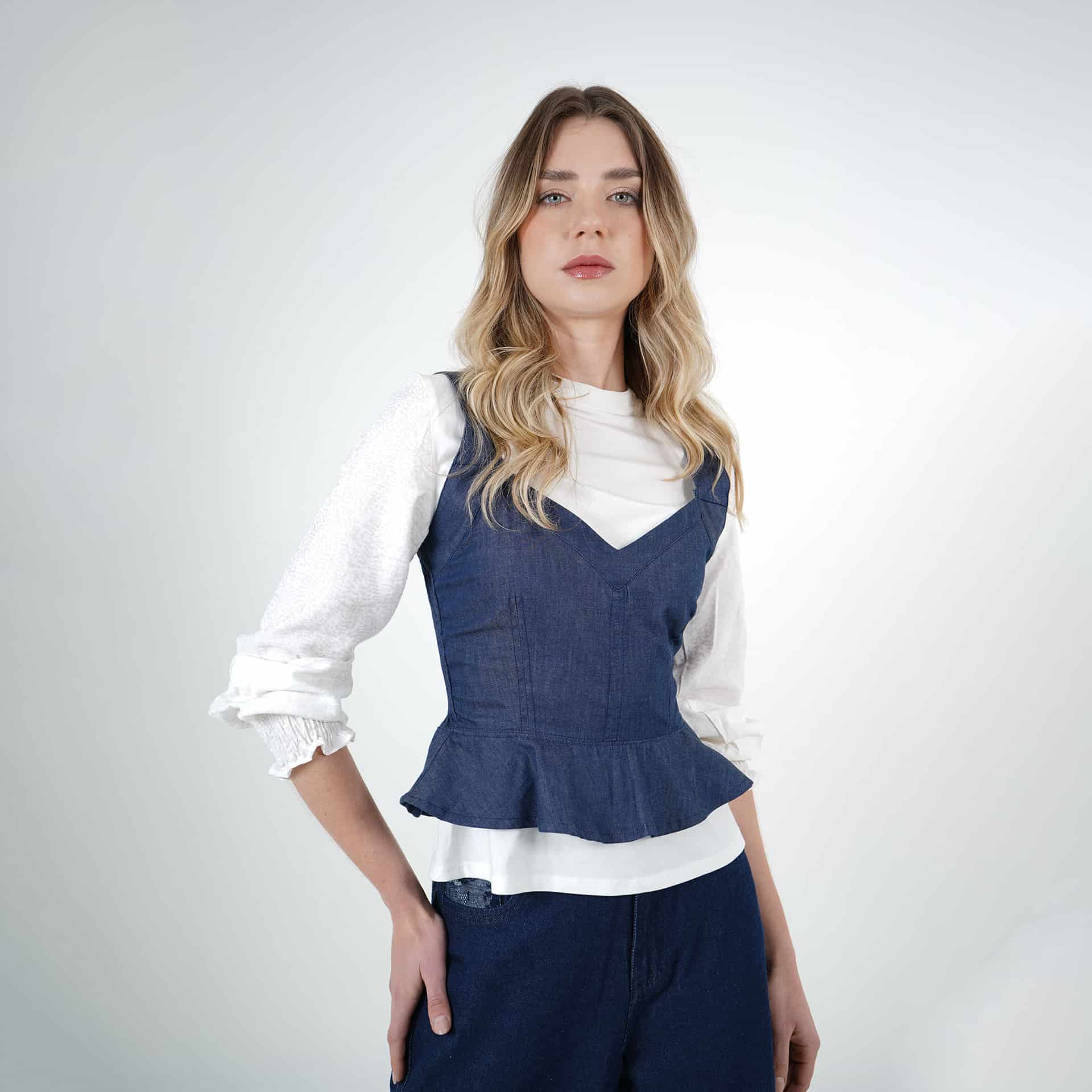 Blusa Cuello Corazon Manga Tiras - miniatura 1