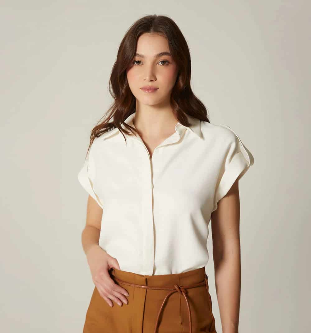 Blusa camisera manga sisa con charretera - miniatura 3