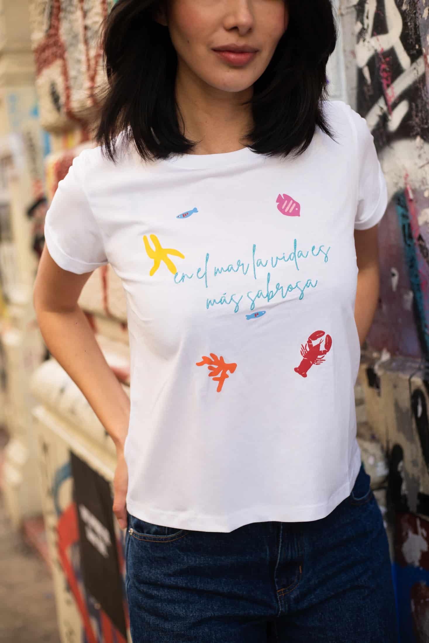 En El Mar La Vida Es Más Sabrosa Oversized Tee - miniatura 2