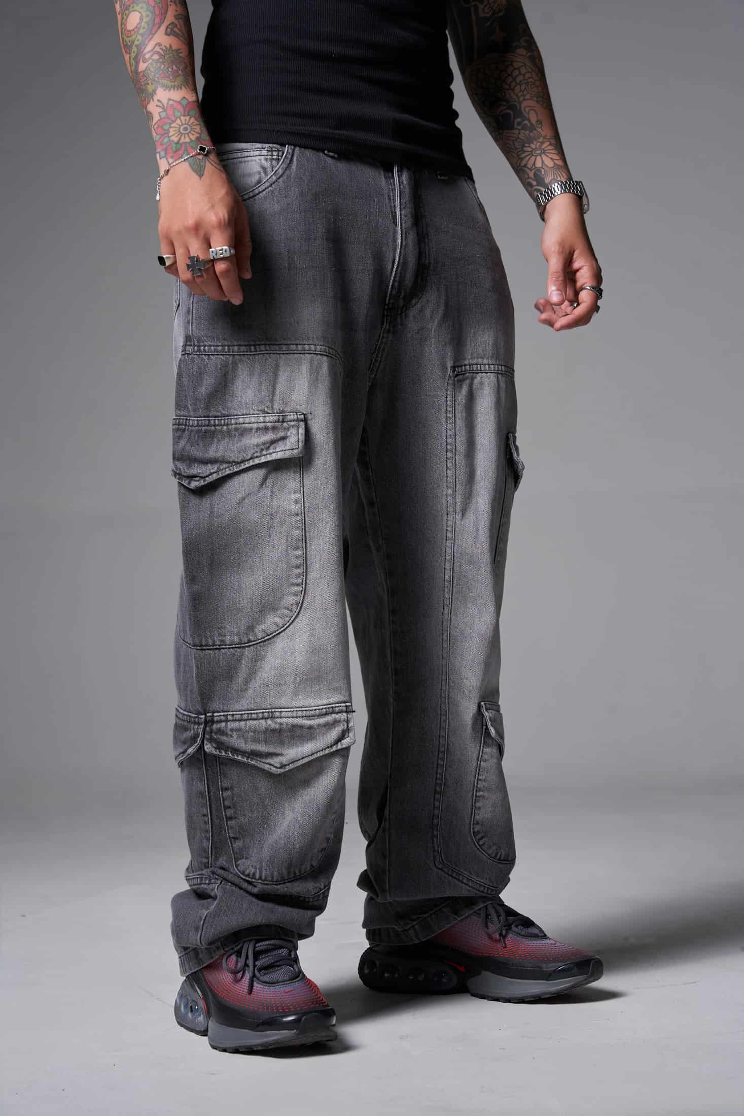 JEANS BAGGY 8 BOLSILLOS PARCHE GRIS CLARO - miniatura 2