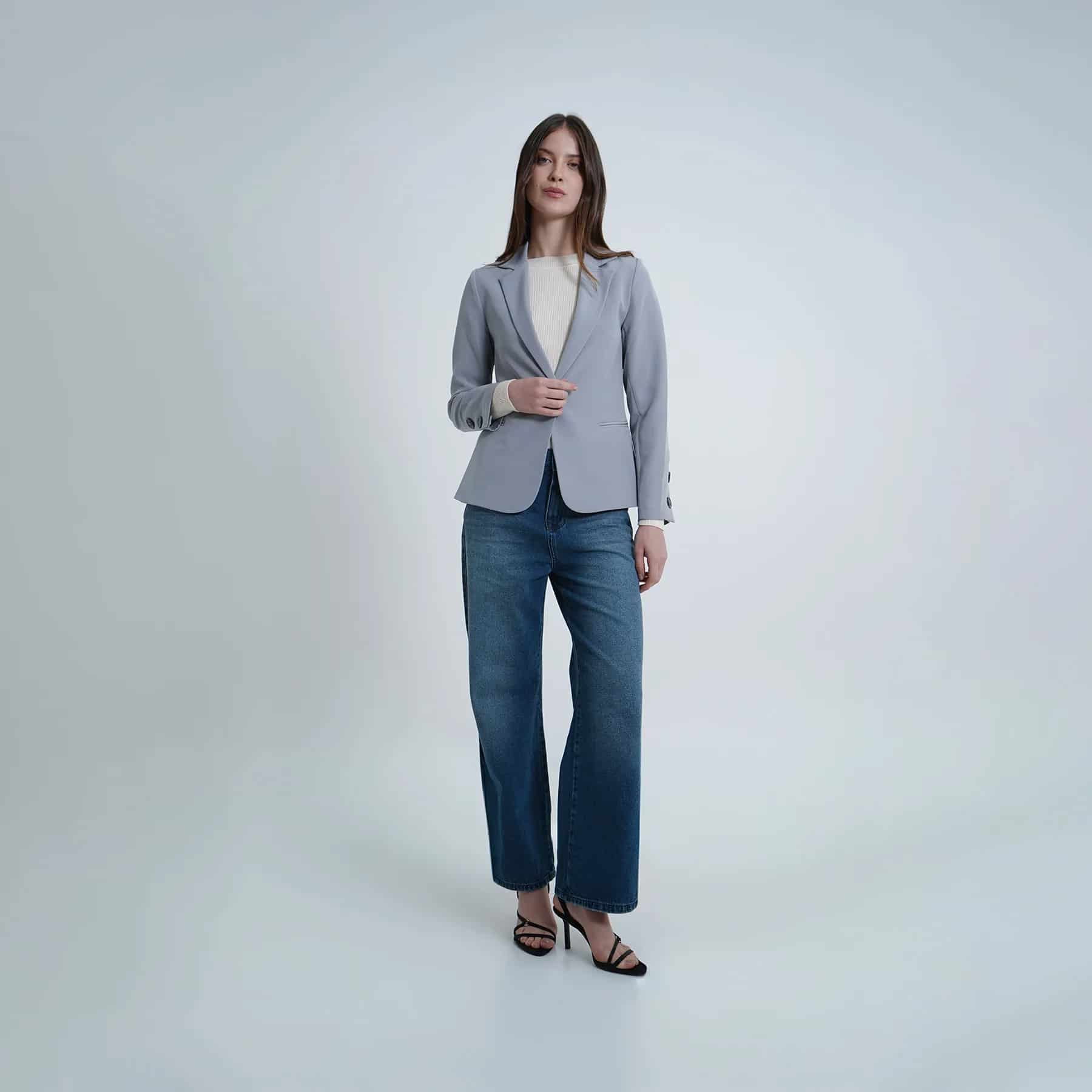 Chaqueta blazer básico con solapa y botones - miniatura 28