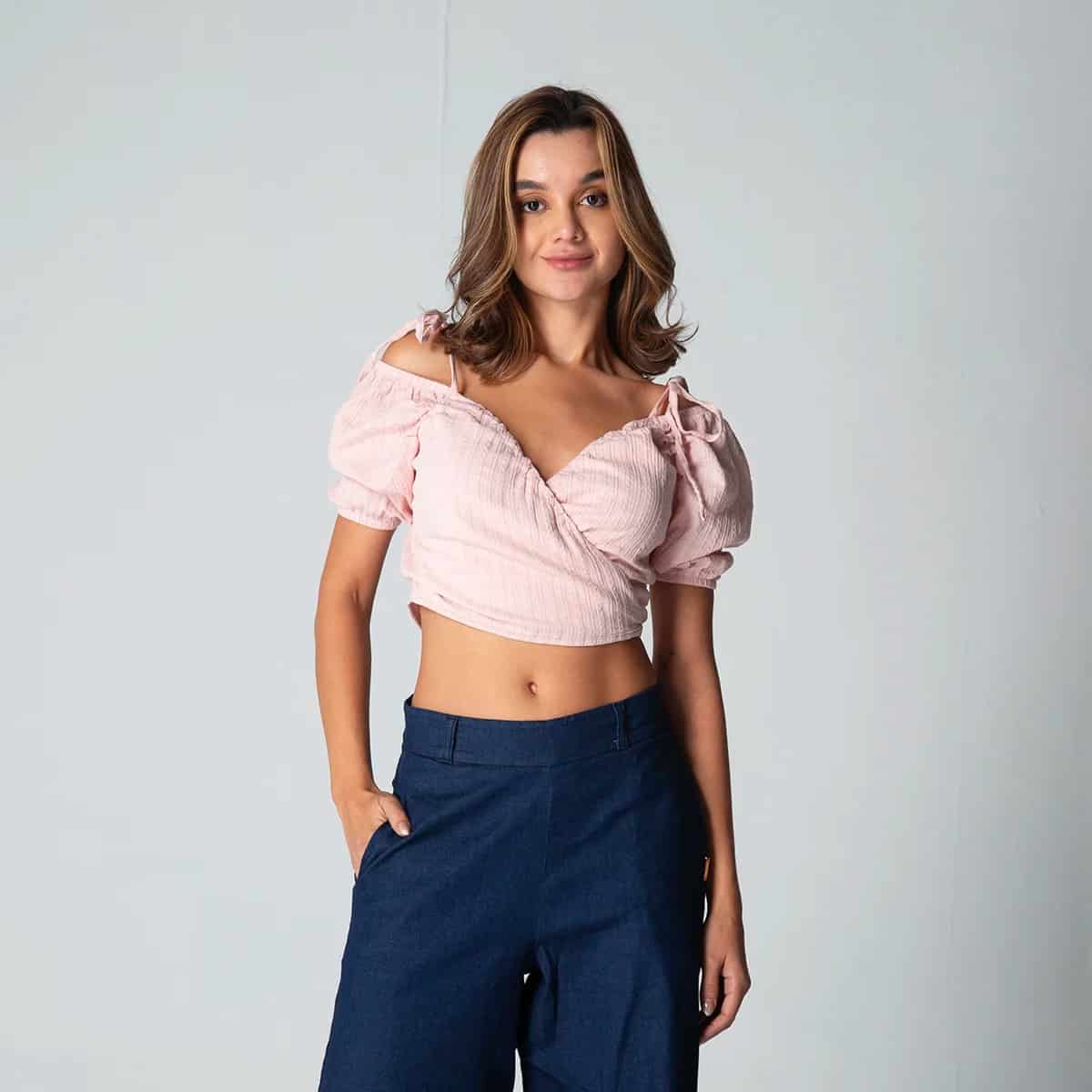 Blusa Regular Escote Cruzado Bulma - miniatura 1