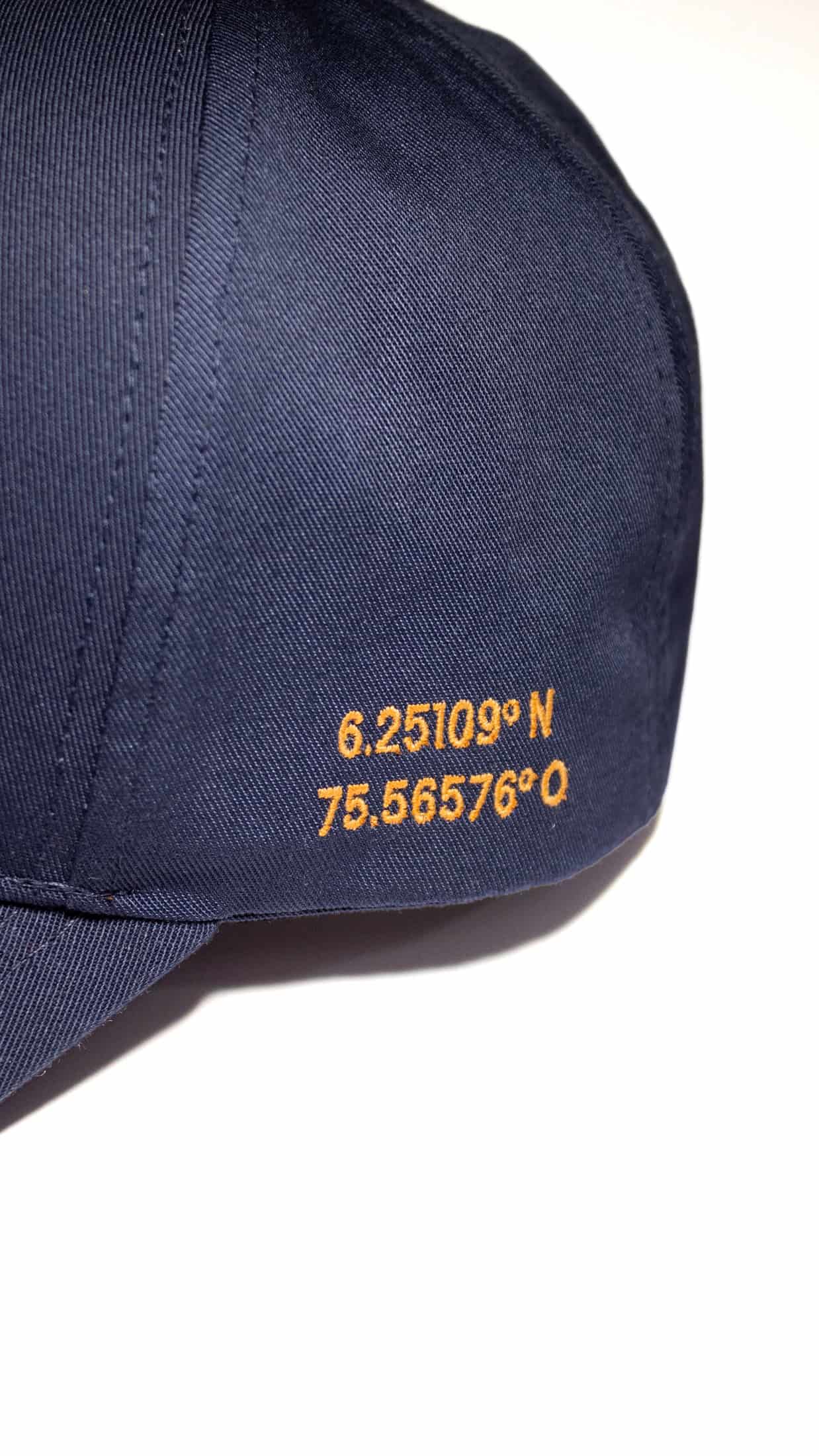 GORRA AZUL OSCURA PARA HOMBRE - miniatura 3