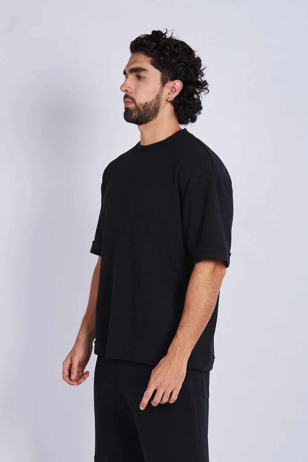Camiseta oversize textura horizontal Negra - miniatura 6