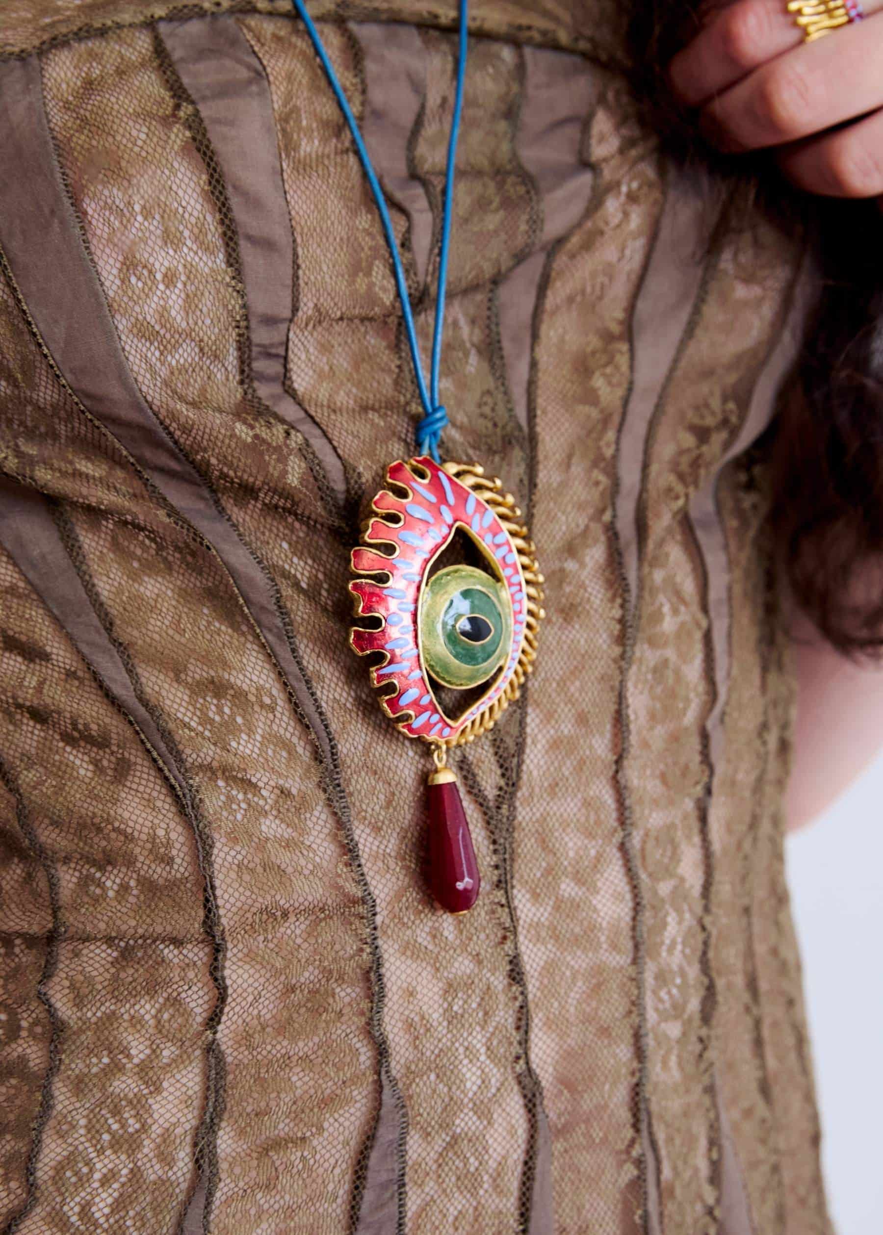 Collar Maxi Eye Burgundy - miniatura 3