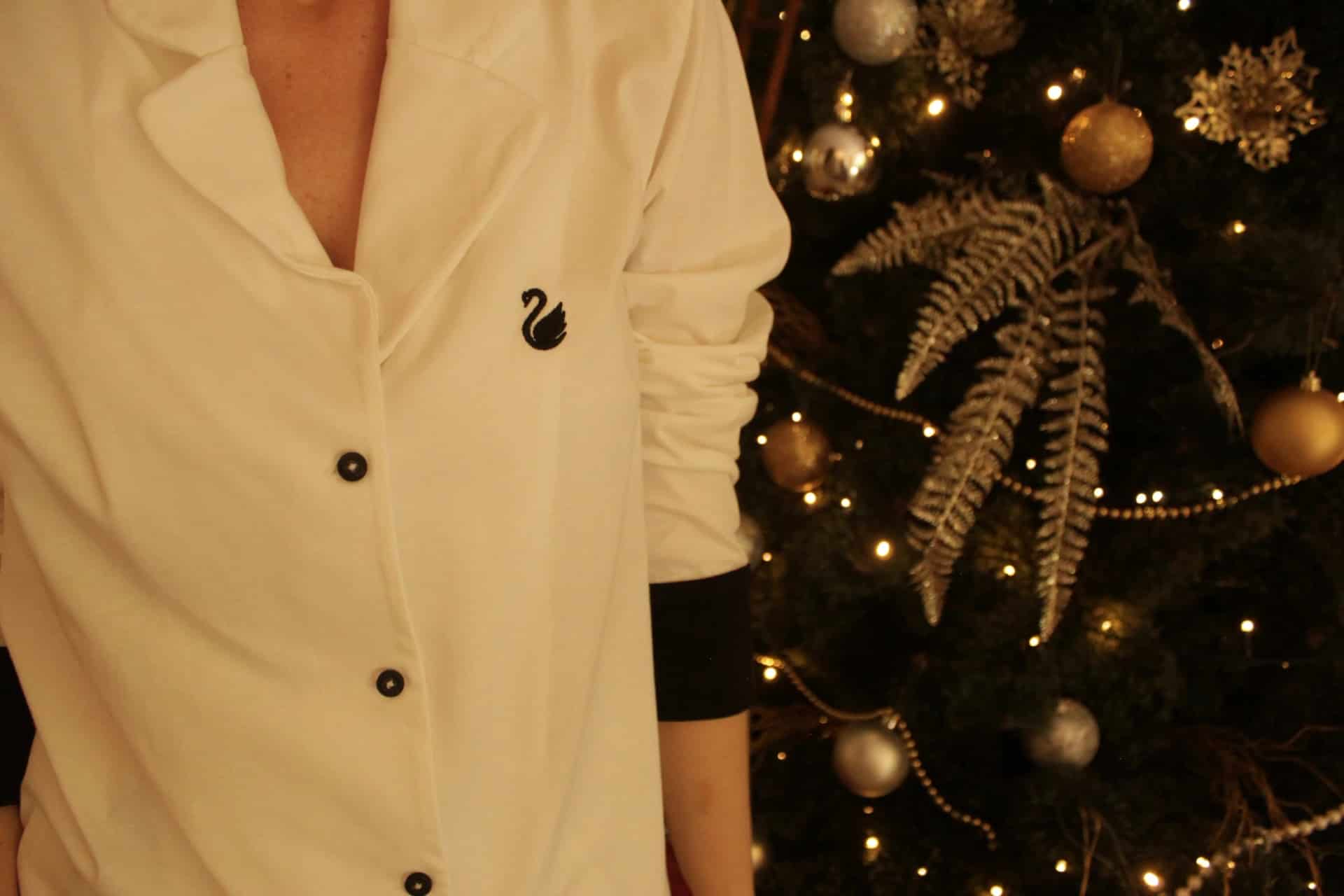 PIJAMA NOCHE OTOÑAL IVORY/BLACK BOW - miniatura 5