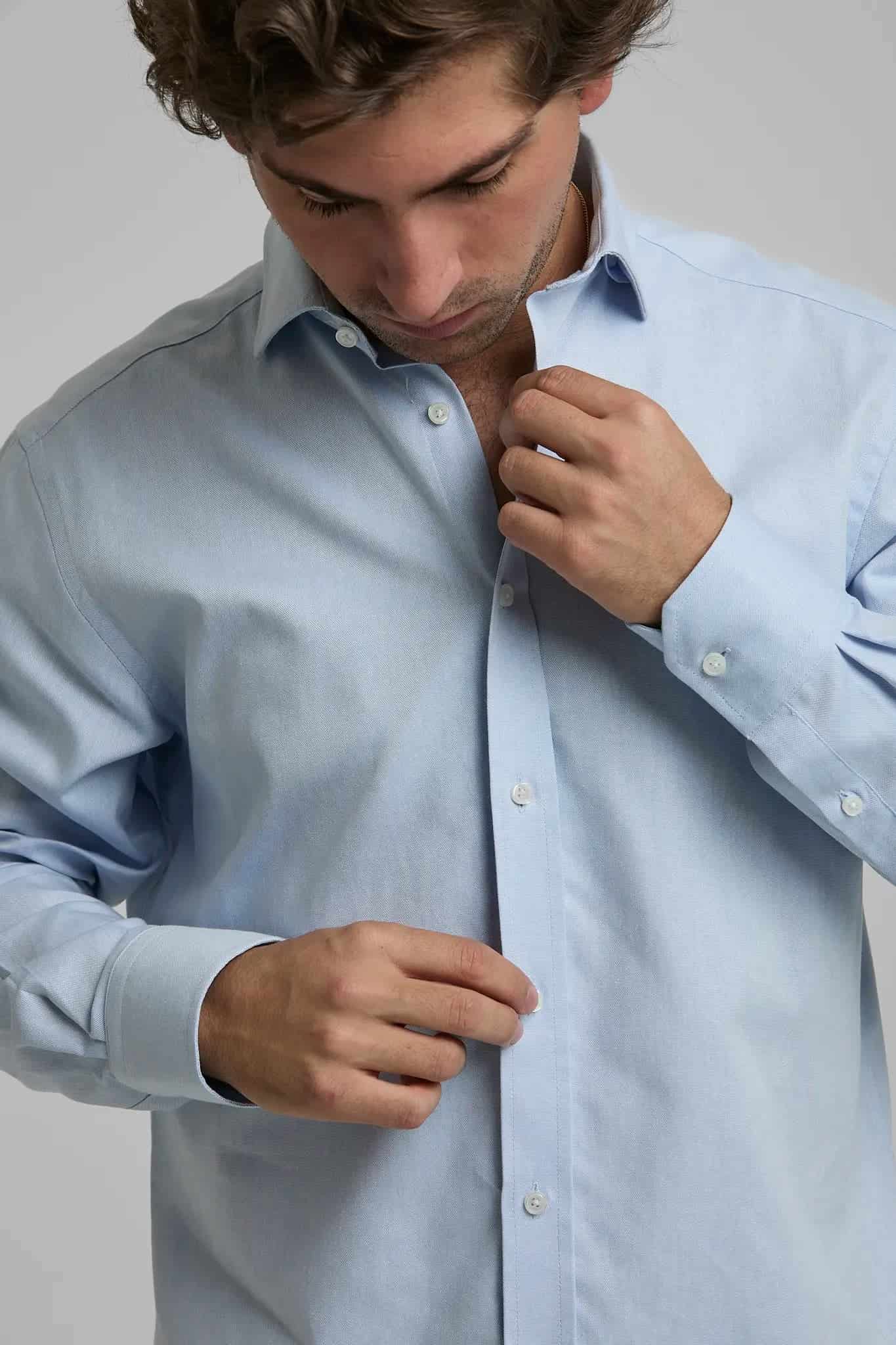 Camisa Hombre Oxford Azul Clara - miniatura 3