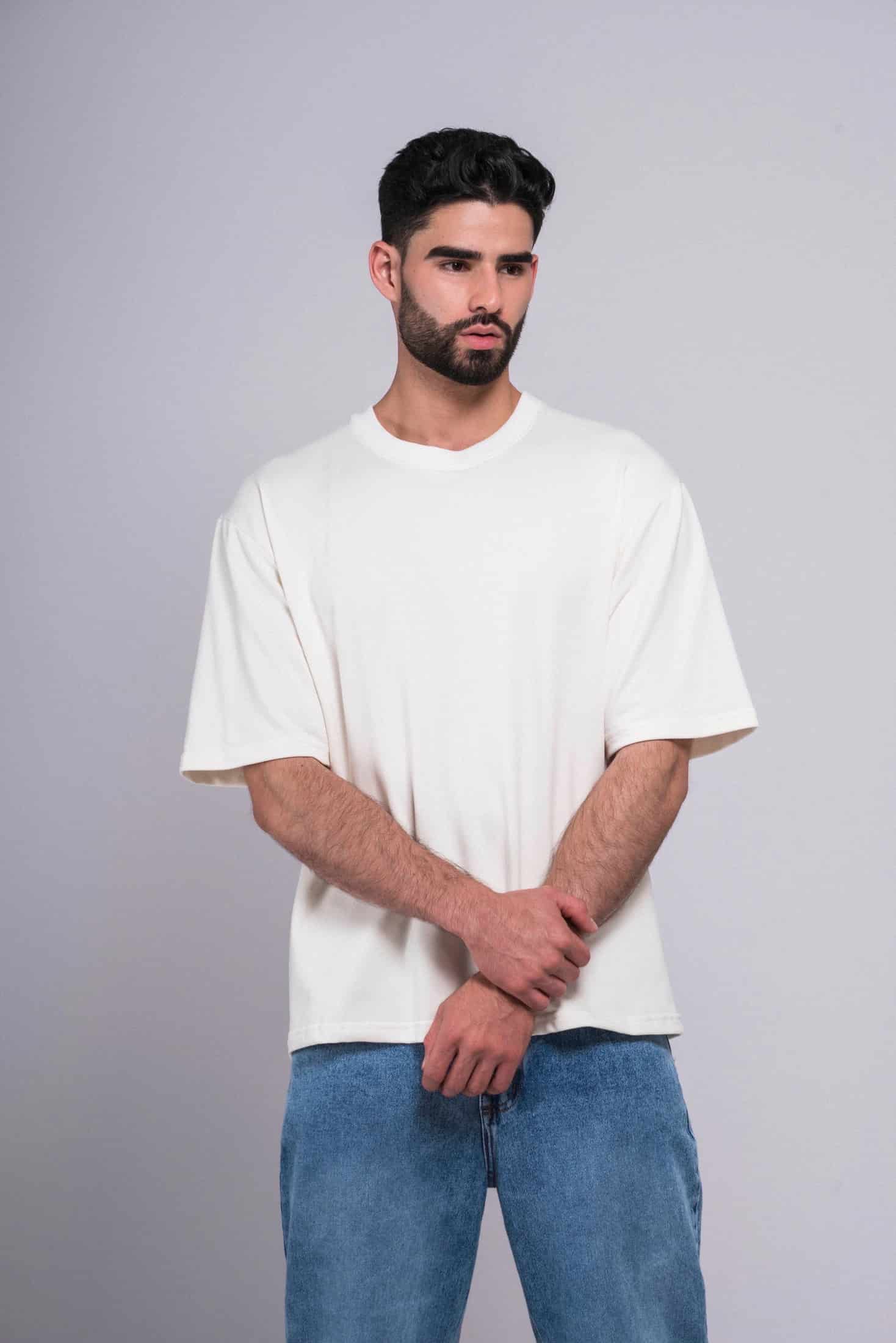 CAMISETA BEIGE OVERSIZE SVG 13837 - miniatura 2
