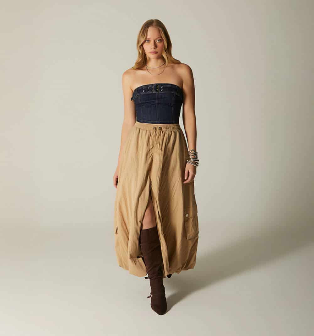 Blusa straple con cinturon misma tela - miniatura 1