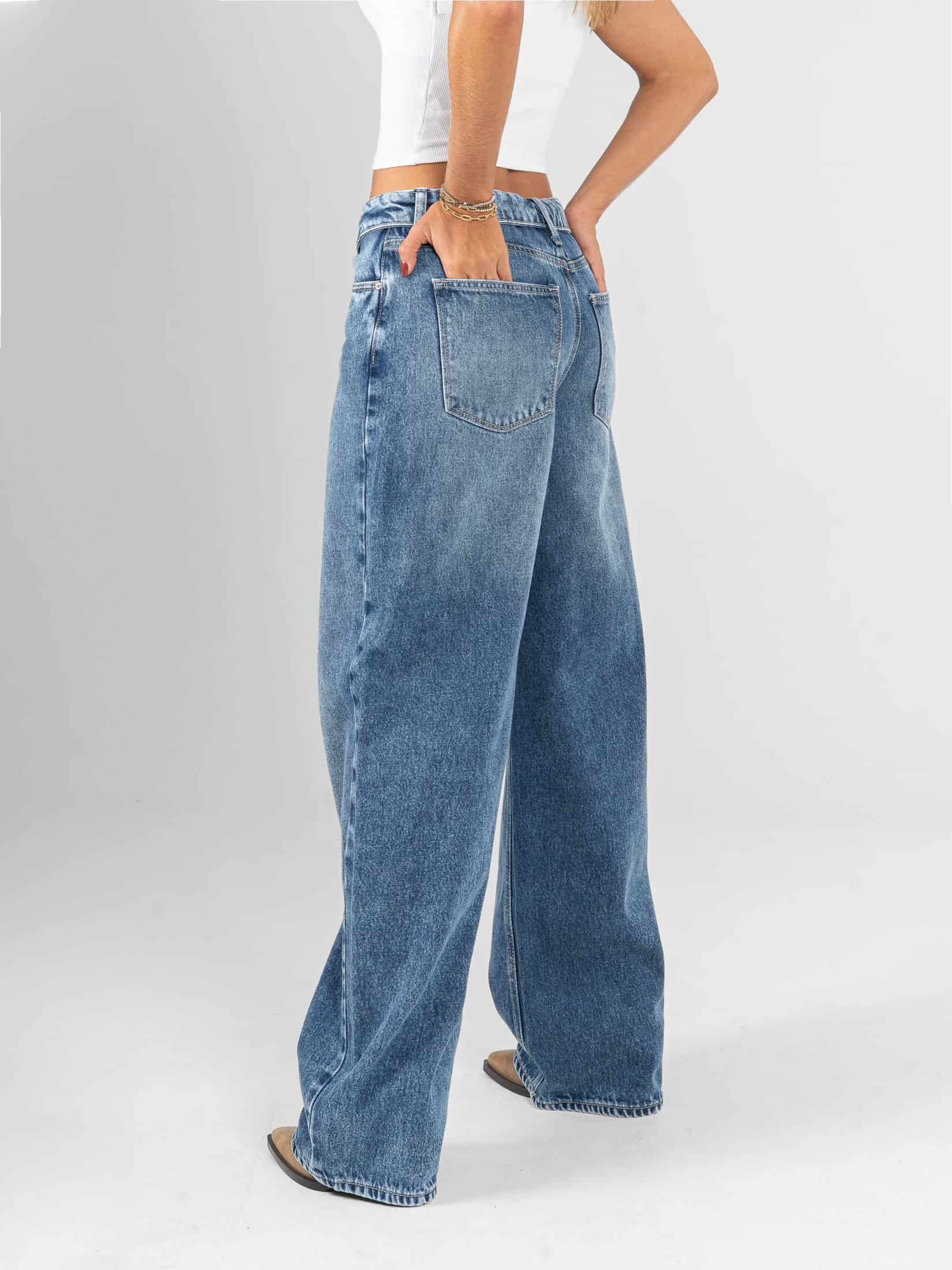 Ref: 066328 Jean wide leg, rígido, tiro medio, detalle en pretina, tono azul medio - miniatura 2