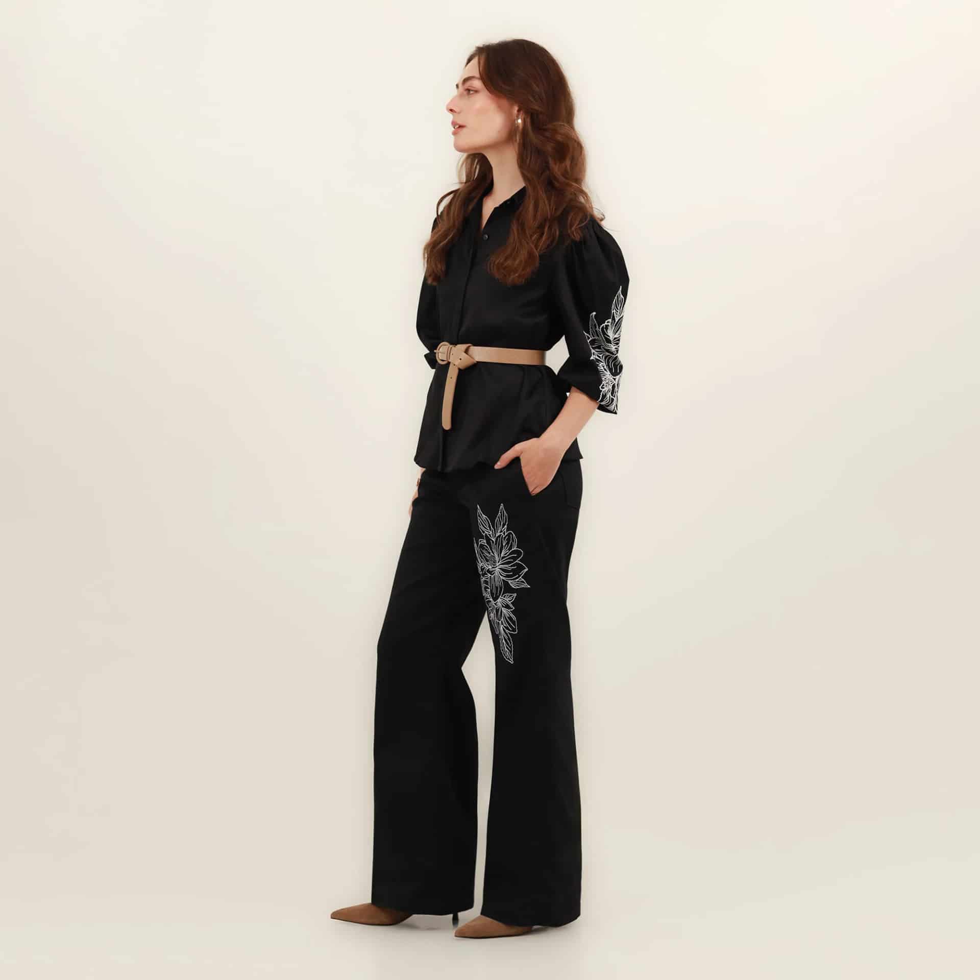 Blusa Cuello V Manga 3Cuartos - miniatura 3