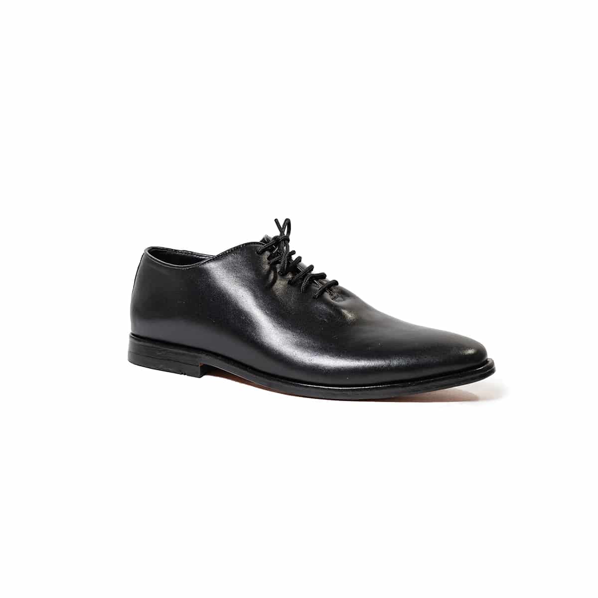 Wholecut Cuero Negro - miniatura 1