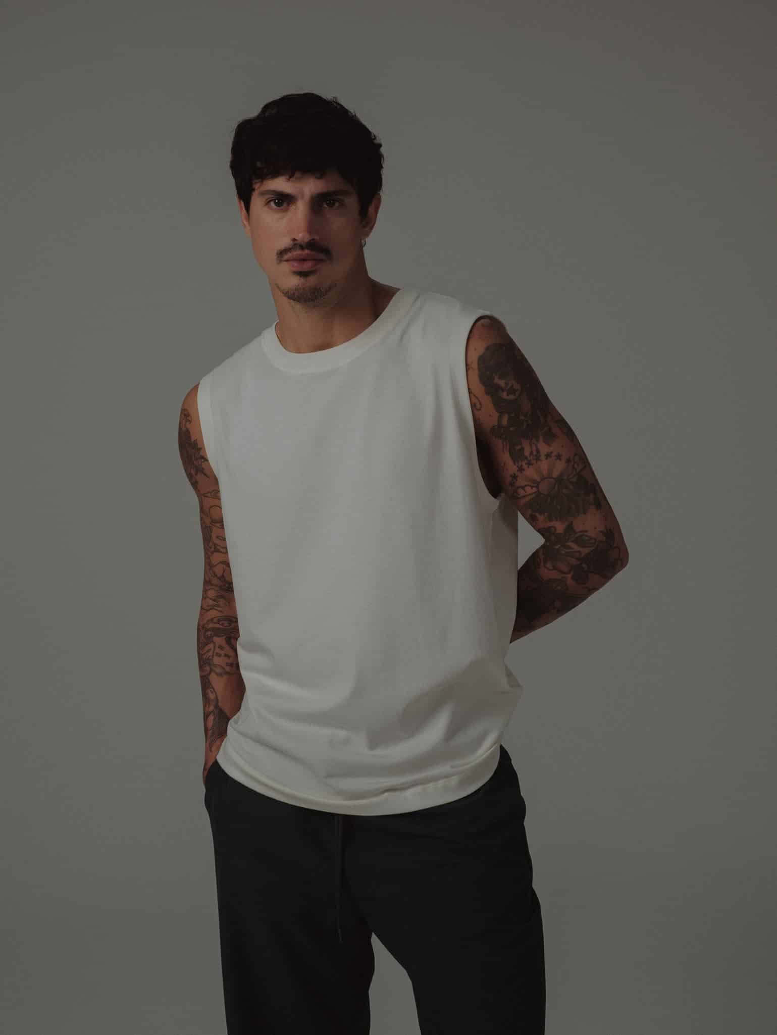 MUSCLE T-SHIRT MEN - SOFT WHITE - miniatura 4