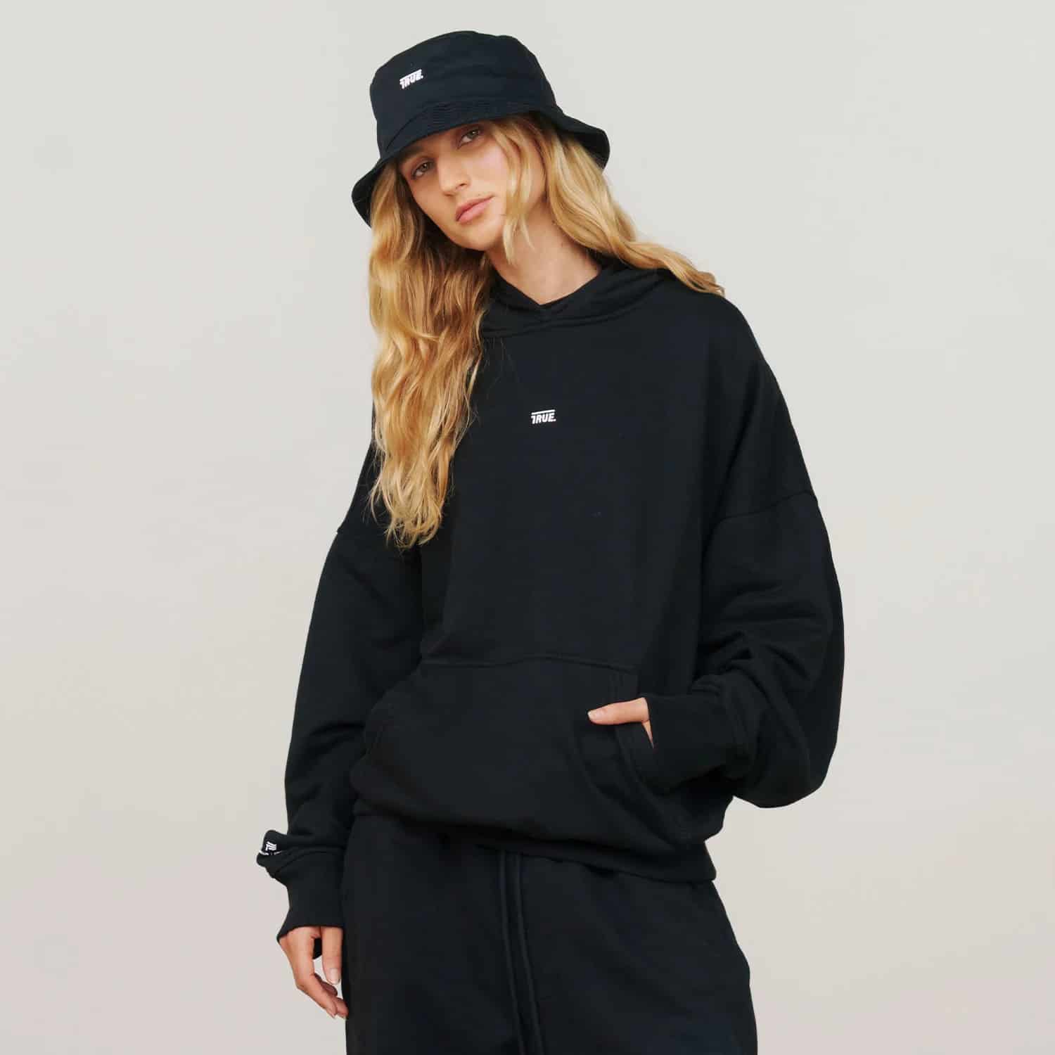 True Classic Hoodie - Deep Black - miniatura 7