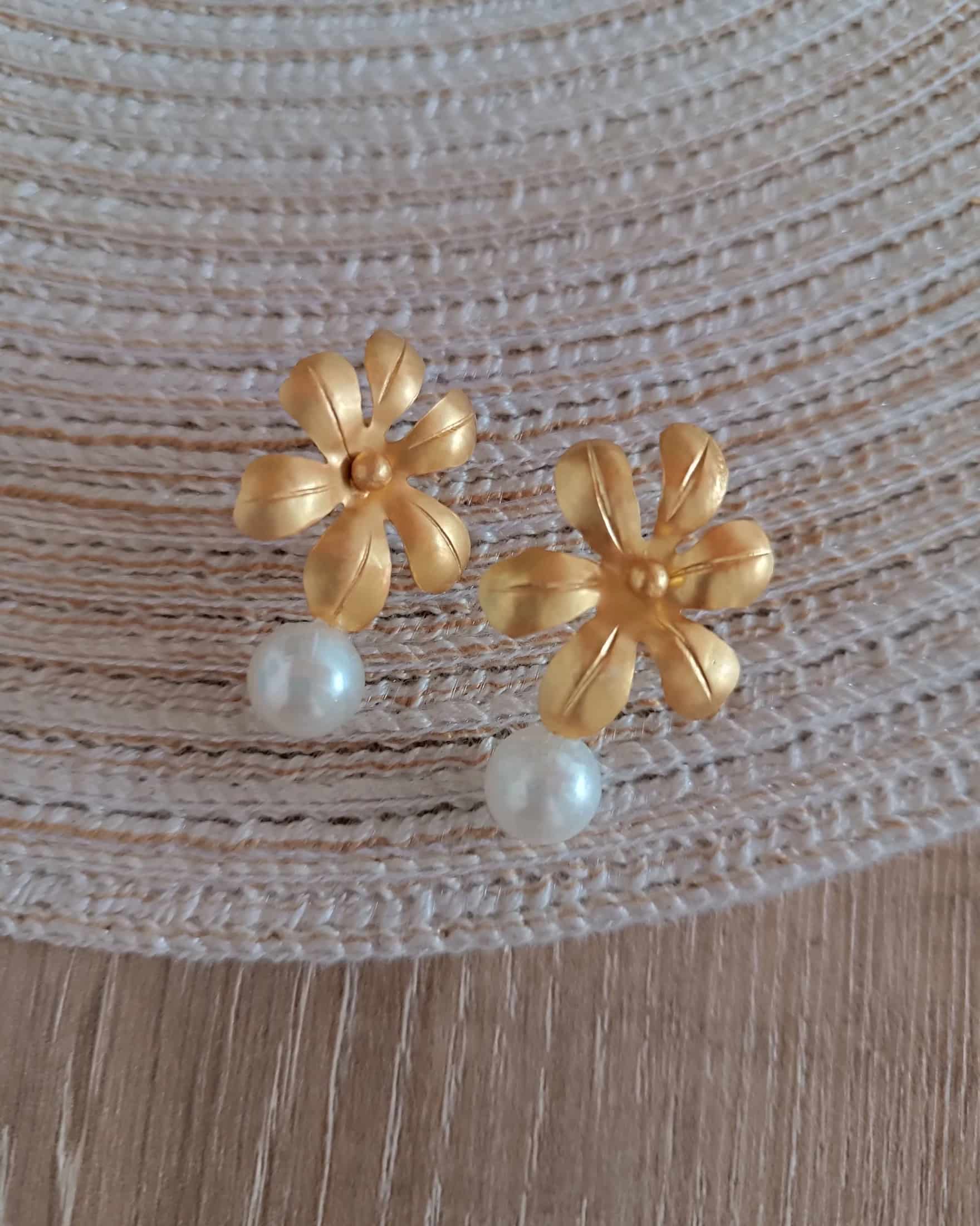 Aretes flor y perla Cila - miniatura 4