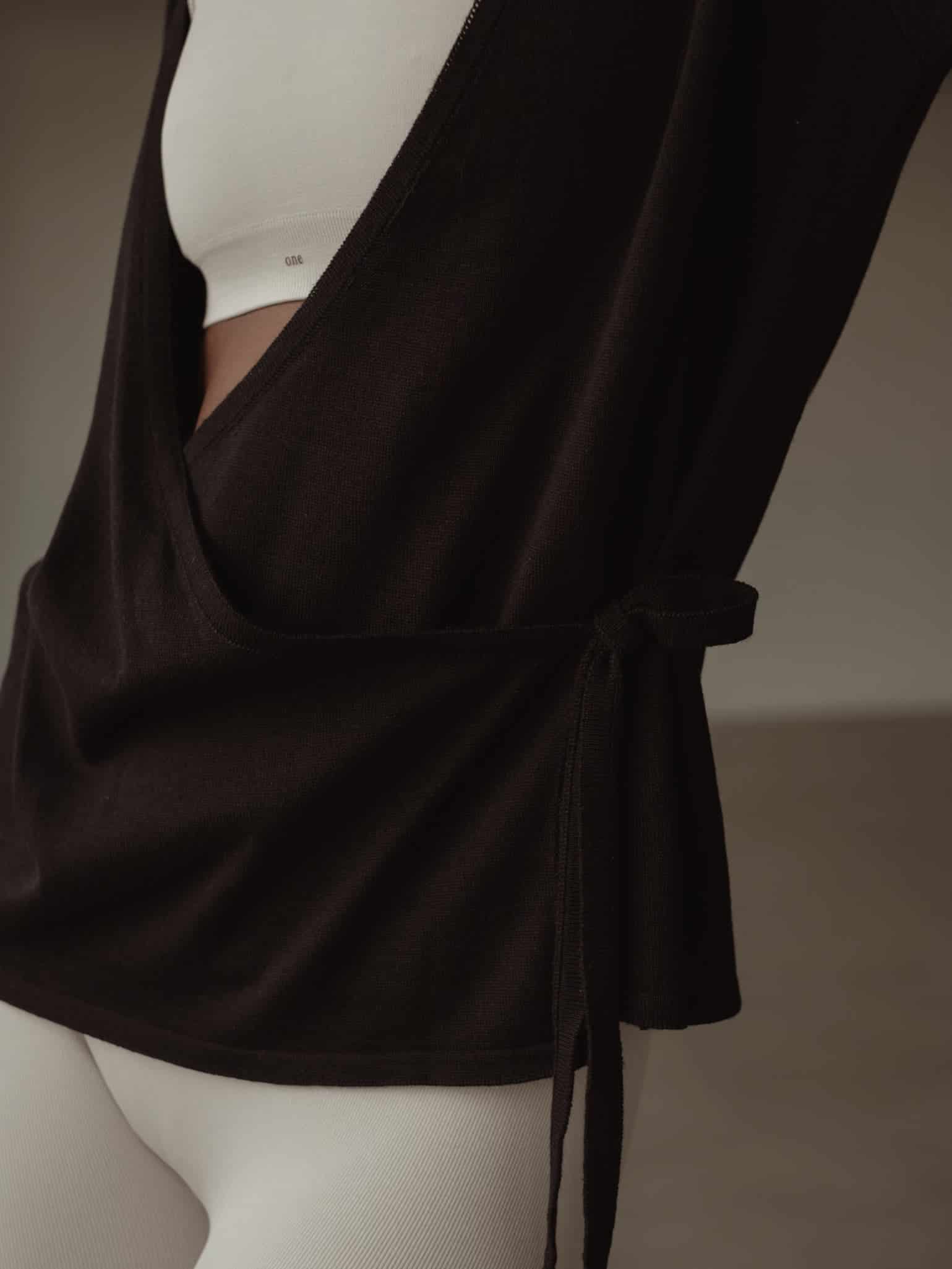 KNIT & KNOT CARDIGAN - BLACK - miniatura 10