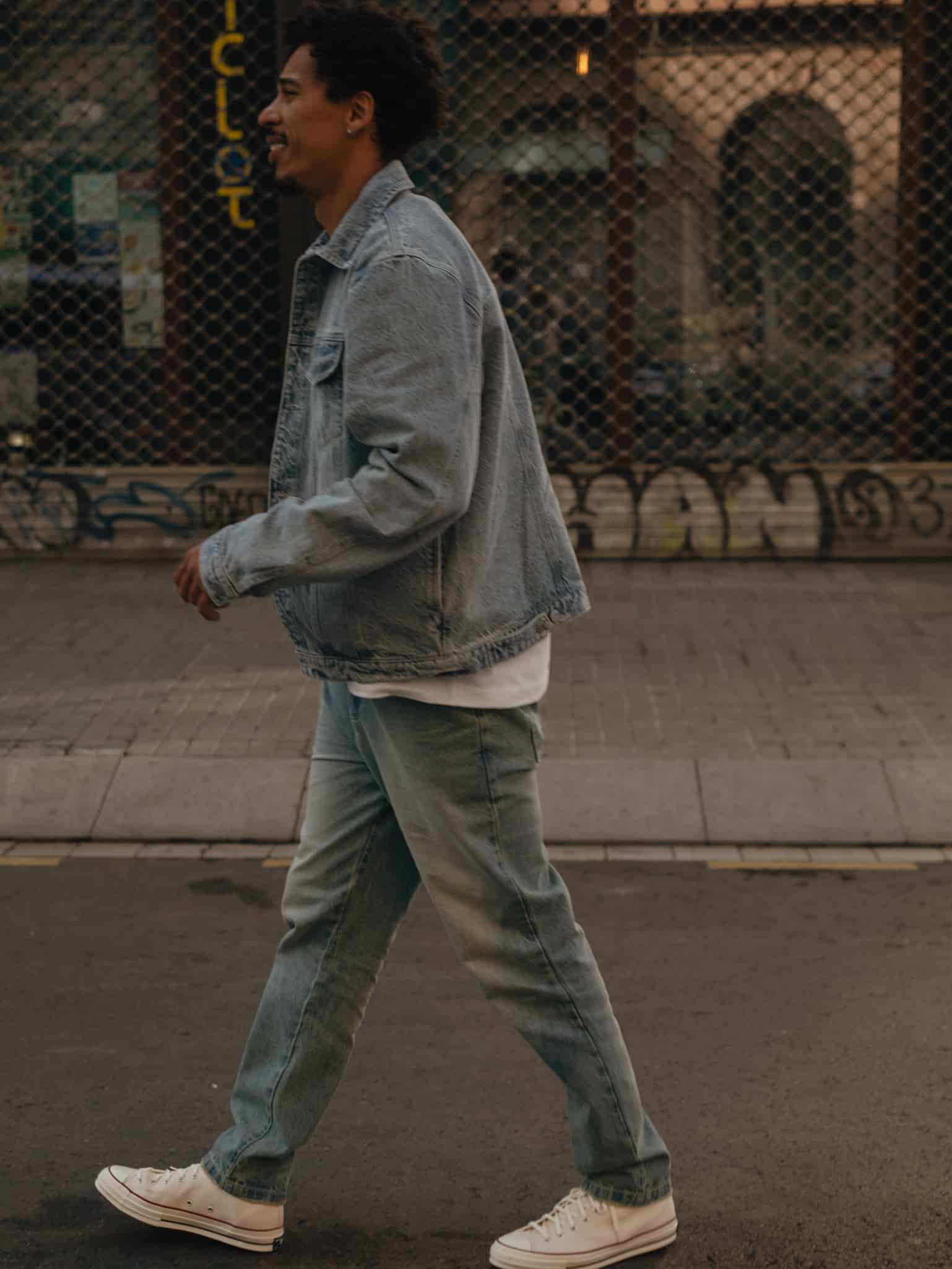 DENIM OVERSIZED JACKET - DIRTY CLEAR BLUE - miniatura 9