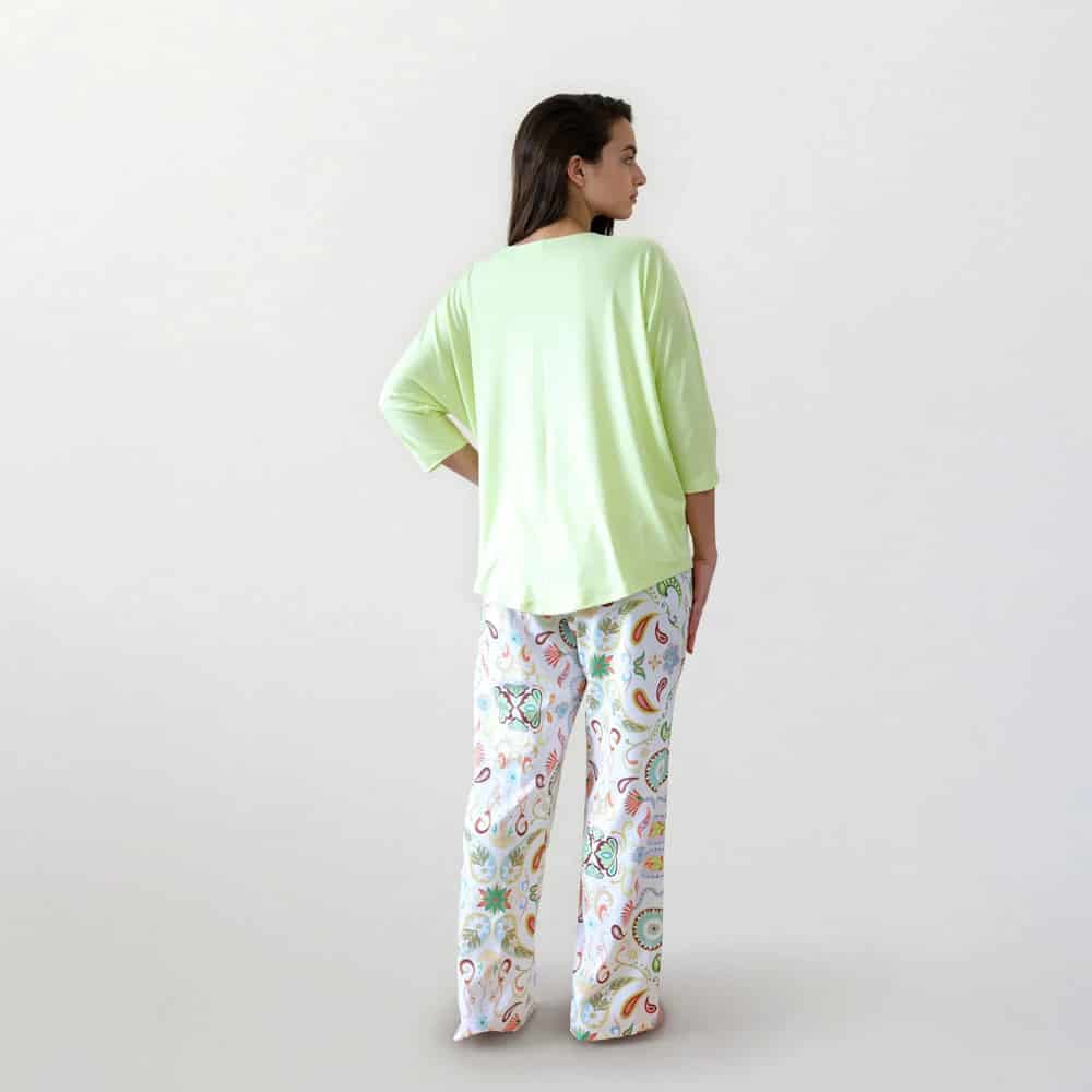 Conjunto Pijama Pantalón Largo Estampado Ensueño - miniatura 2