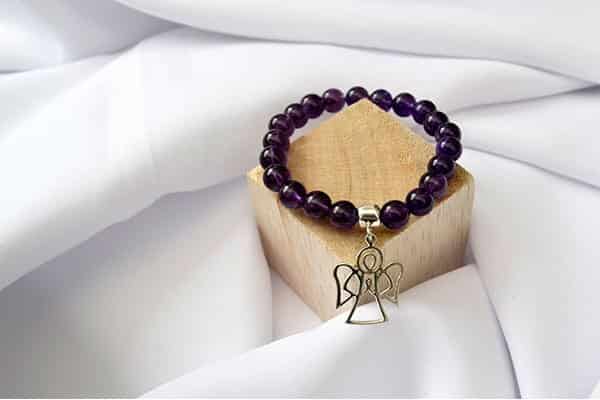 Pulsera Amatista dije ángel - miniatura 3