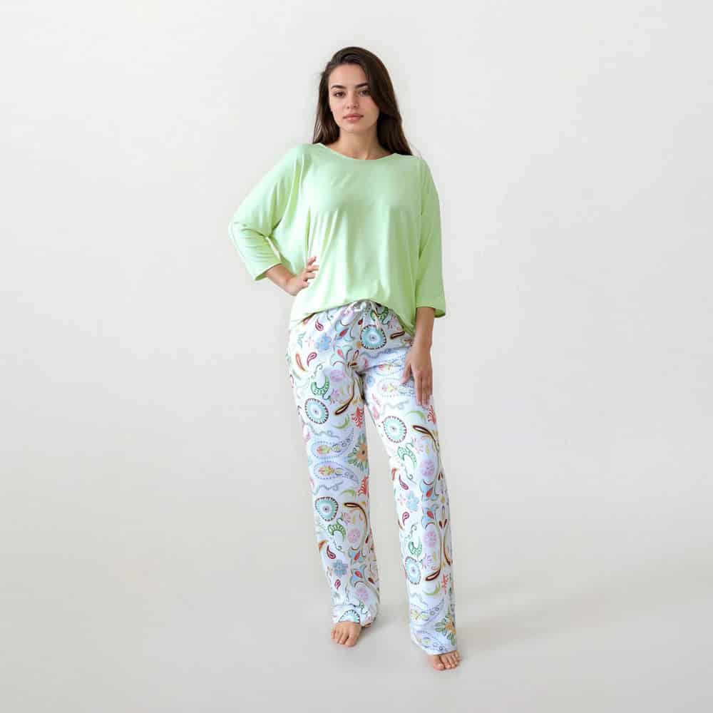 Conjunto Pijama Pantalón Largo Estampado Ensueño - miniatura 1