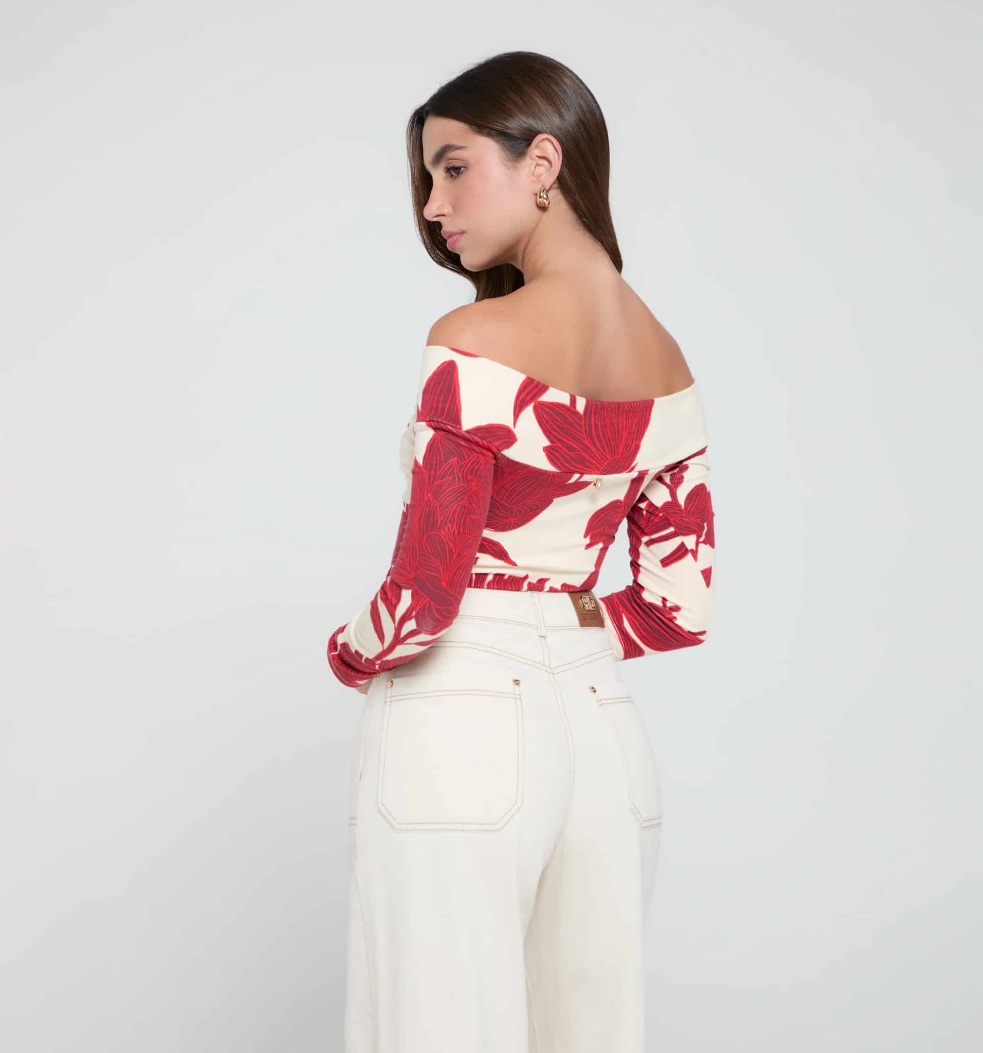 Blusa escote bandeja con insumo - miniatura 4