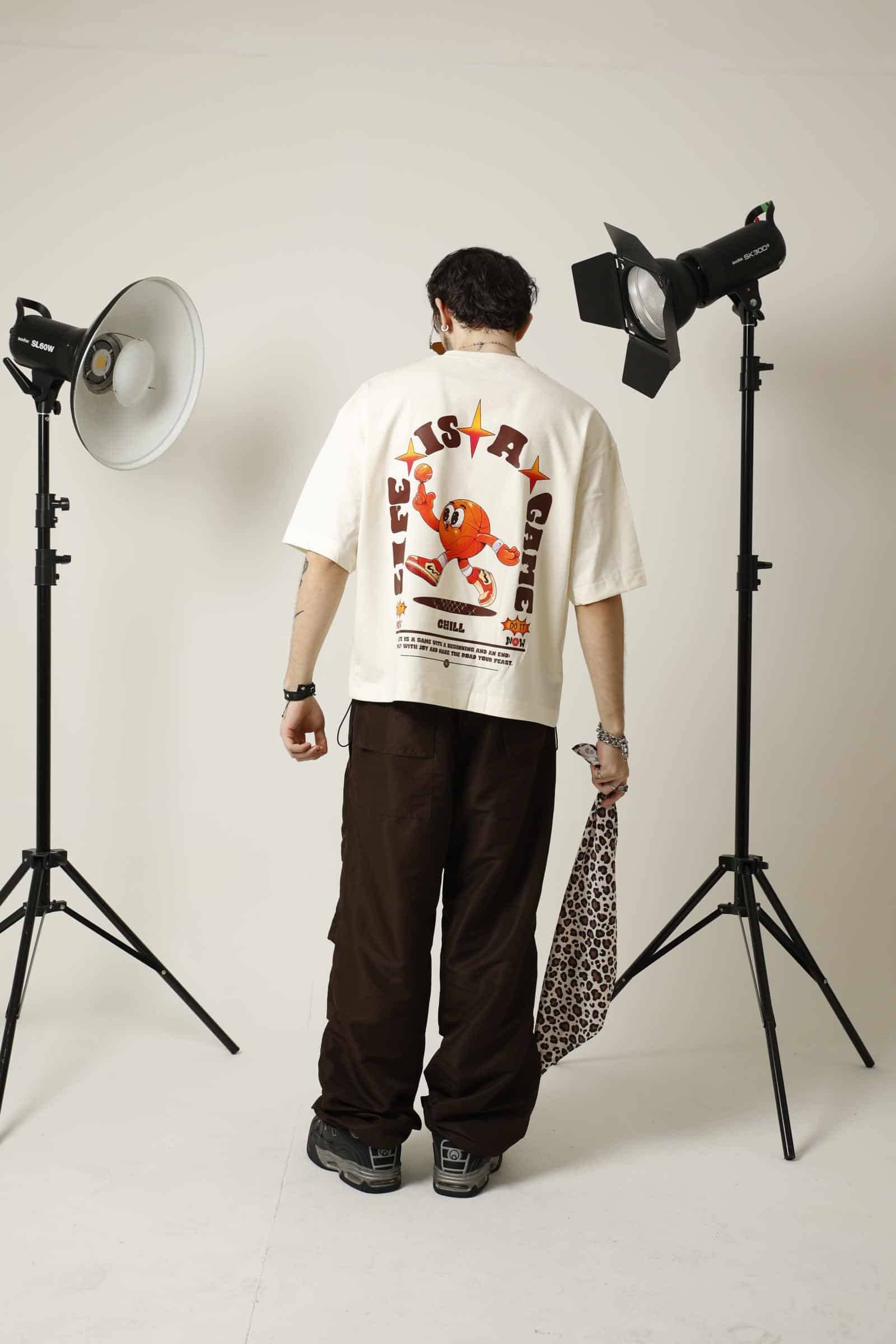 Camiseta Life Is a Game - miniatura 3