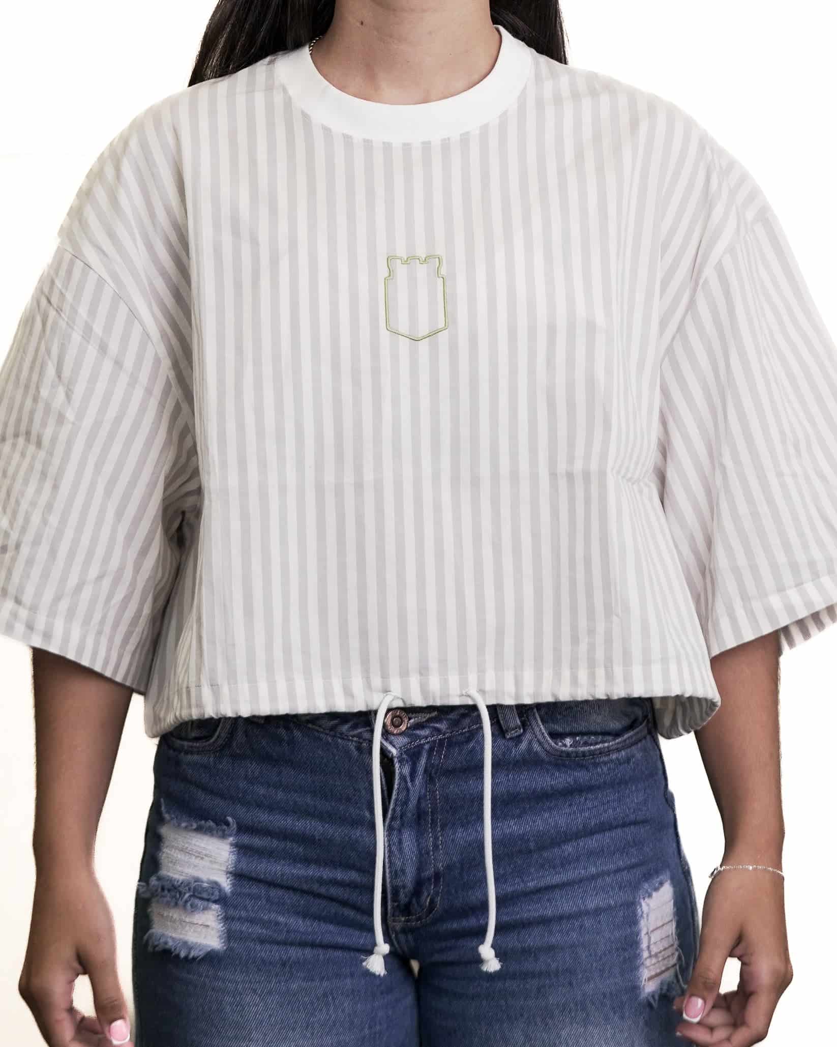 CAMISA BLANCA  RAYAS MUJER  NIKE - miniatura 1