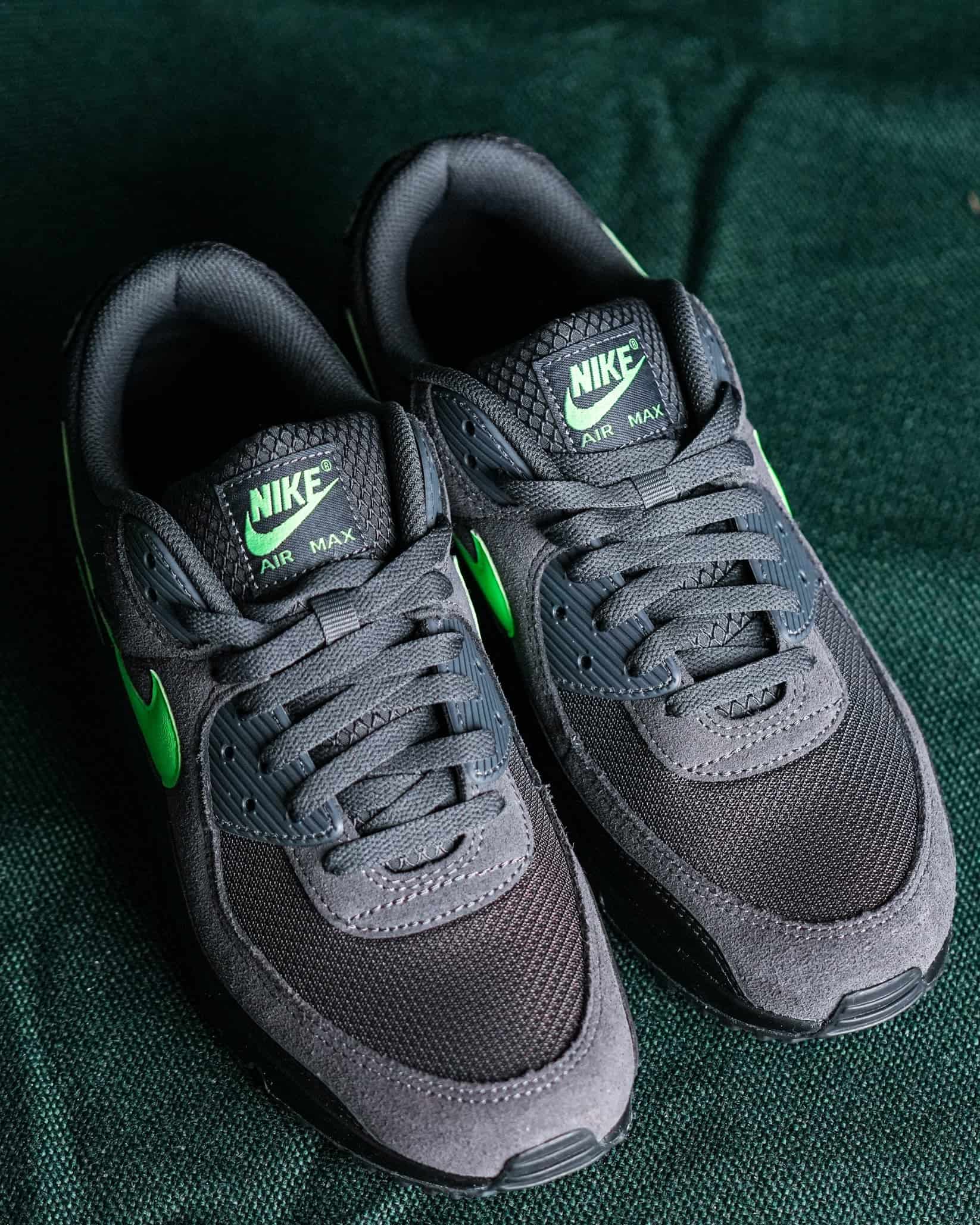 TENIS HOMBRE AIR MAX 90 GRIS/VERDE - miniatura 1