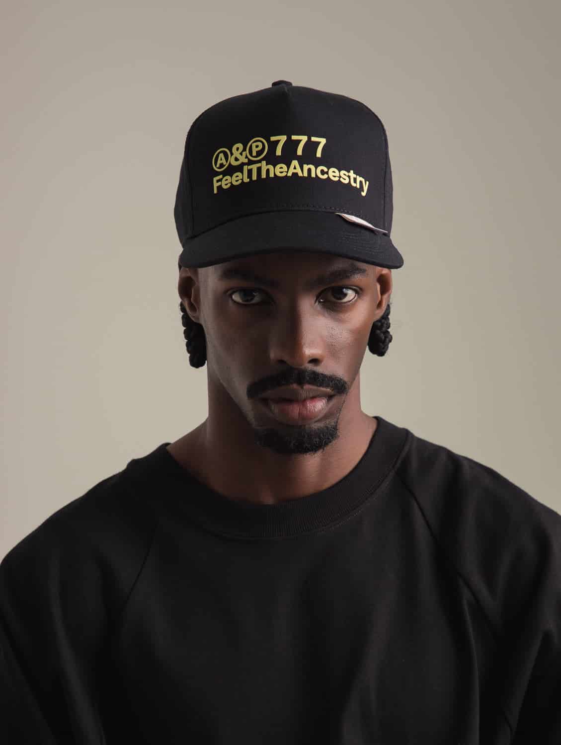 PRISMA BLACK CAP - miniatura 1
