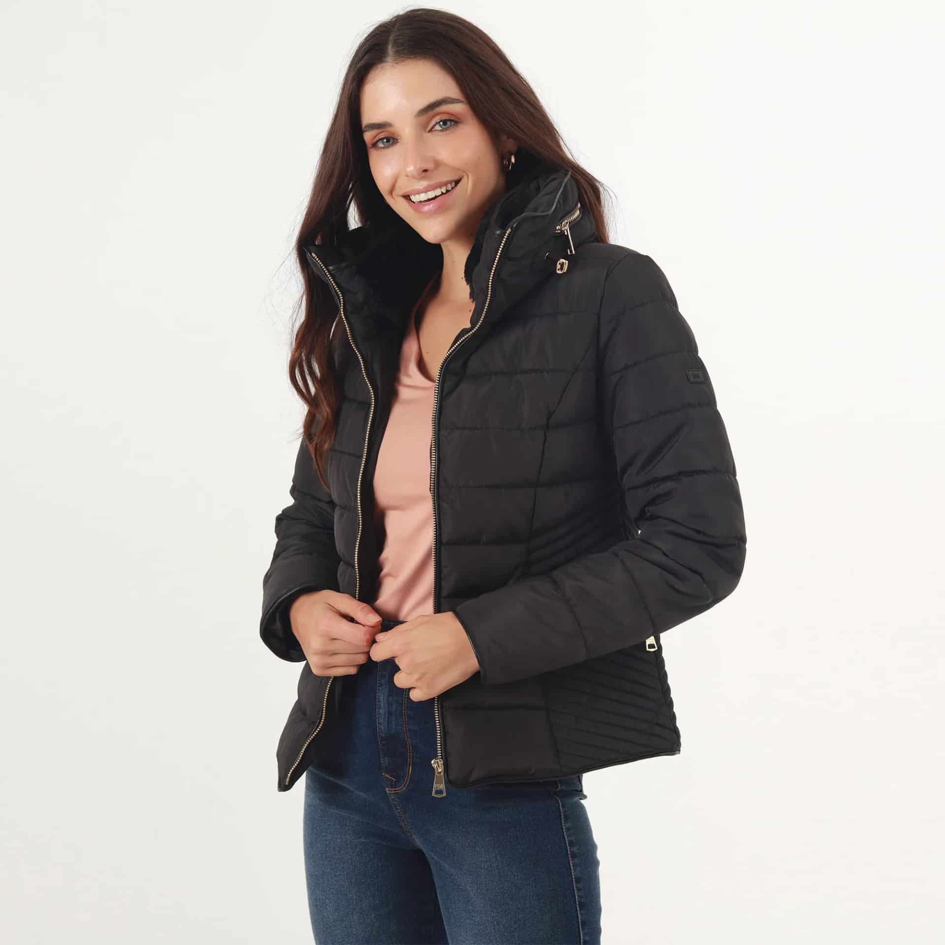 Chaqueta acolchada cuello alto con capucha interna - miniatura 2