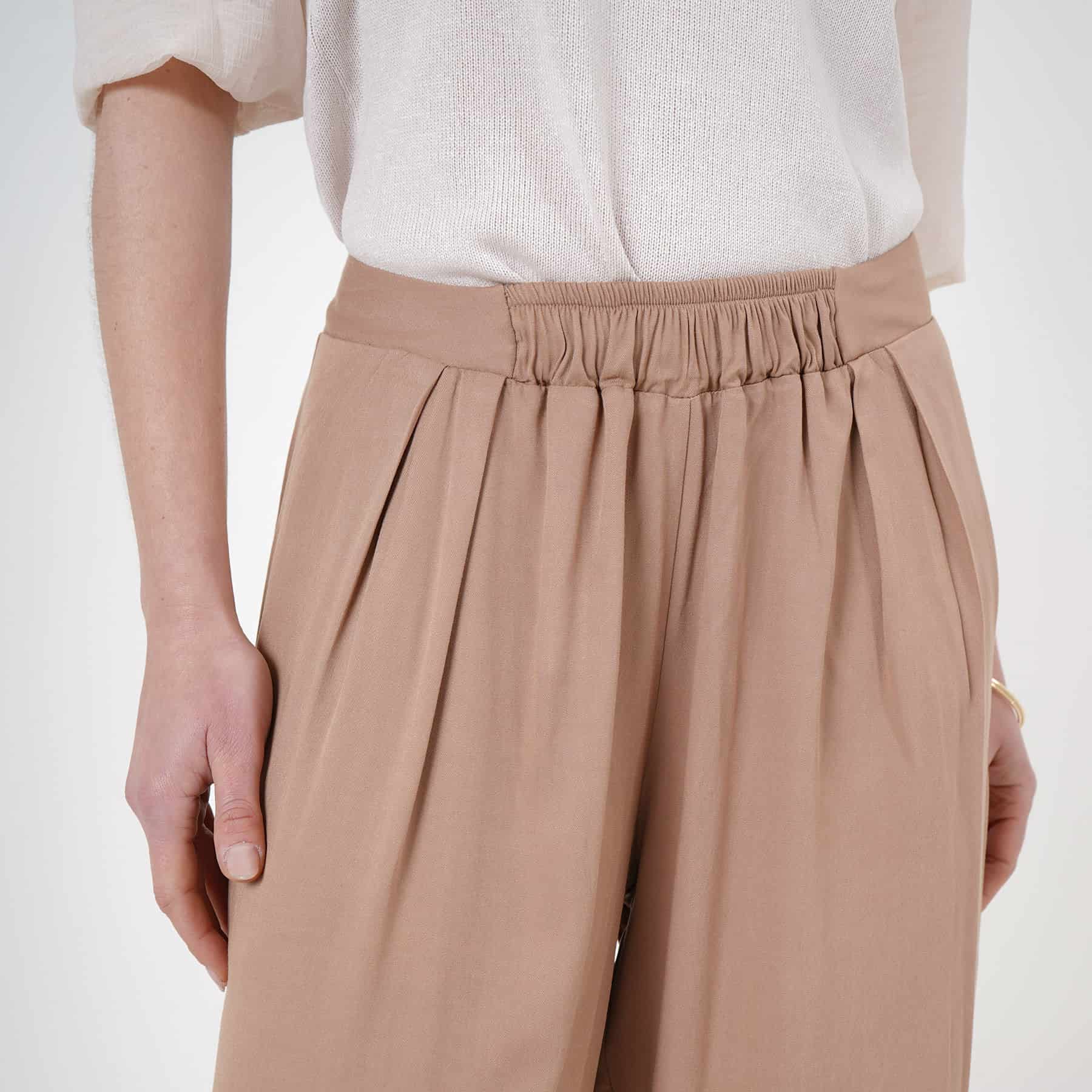 Pantalón bota recta con elástico en delantero - miniatura 4