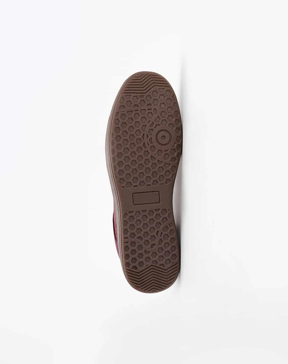 Tenis casuales tipo gamuza vinotinto hombre - miniatura 6