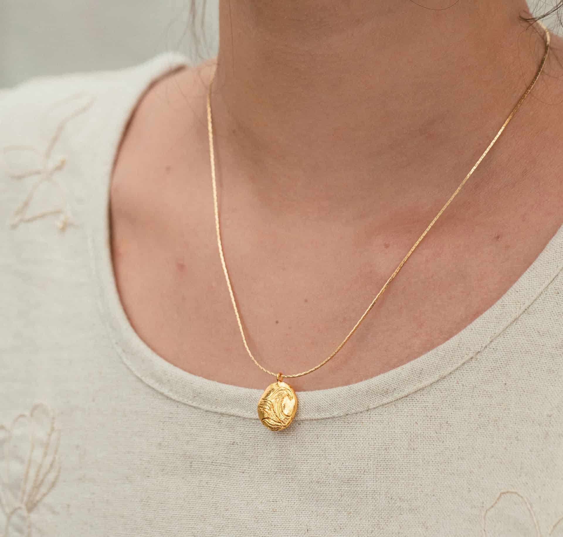 Collar moneda Ola - miniatura 3