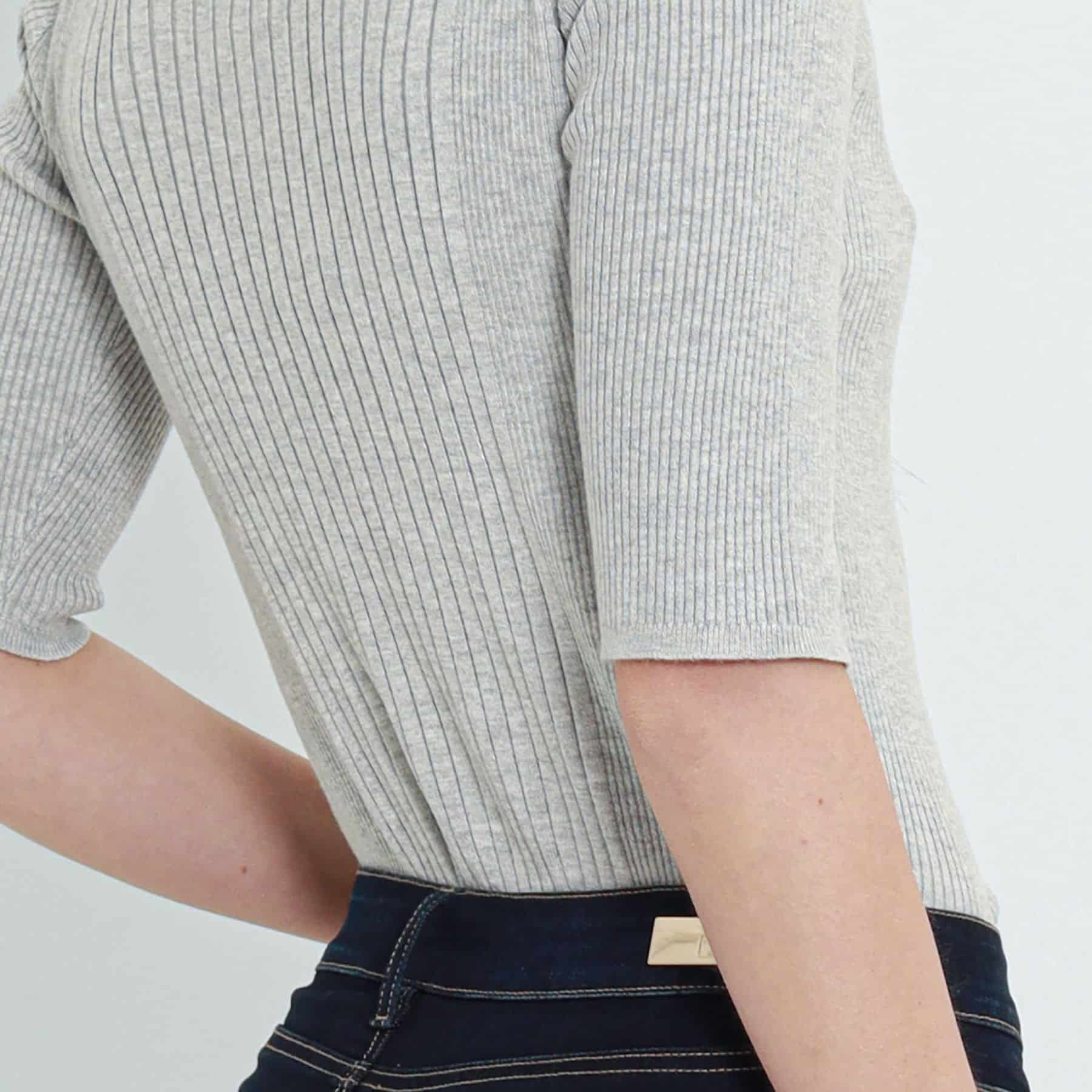 Sweater Cuello Redondo Manga Corta - miniatura 7