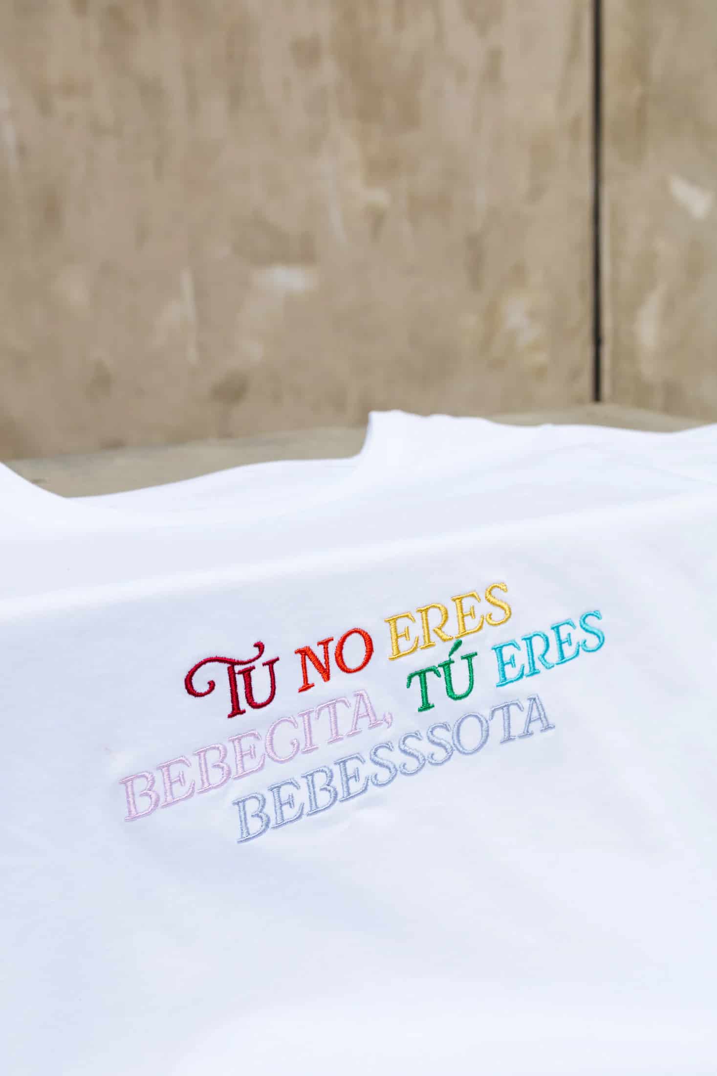 Bebesota Embroidered Cropped Tee - miniatura 3