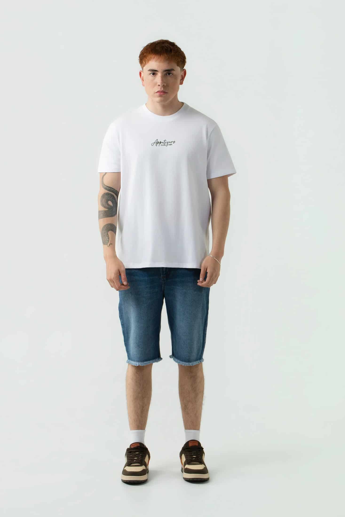 CAMISETA ESPECIAL ESTAMPADO LOCALIZADO COLOR BLANCO BLANCO - miniatura 4