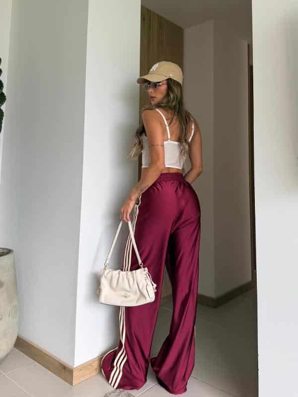 PANTALON VINOTINTO RAYAS CON AMARILLO - miniatura 2