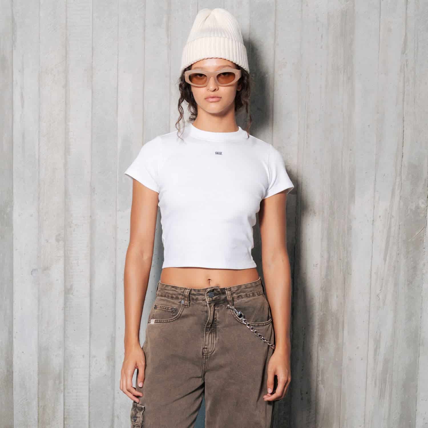 Slim Ribbed Fitted Tee - White - miniatura 7