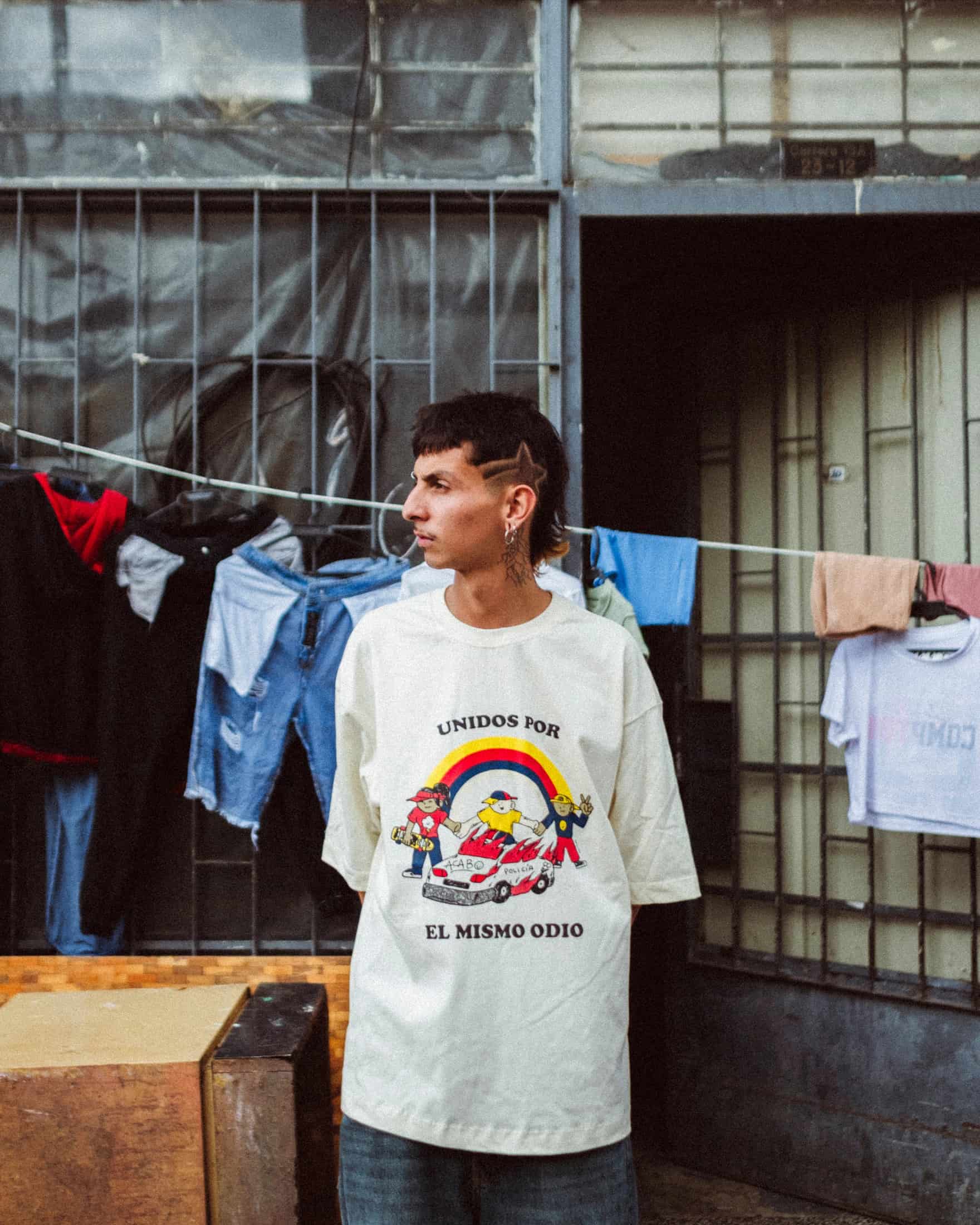 Camiseta Unidos por el mismo odio - miniatura 5