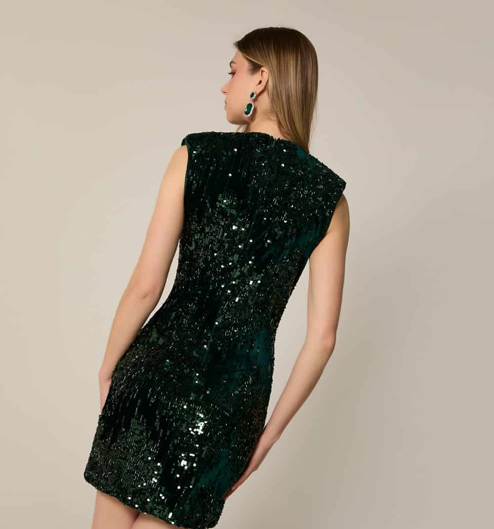 Vestido corto en terciopelo - miniatura 4