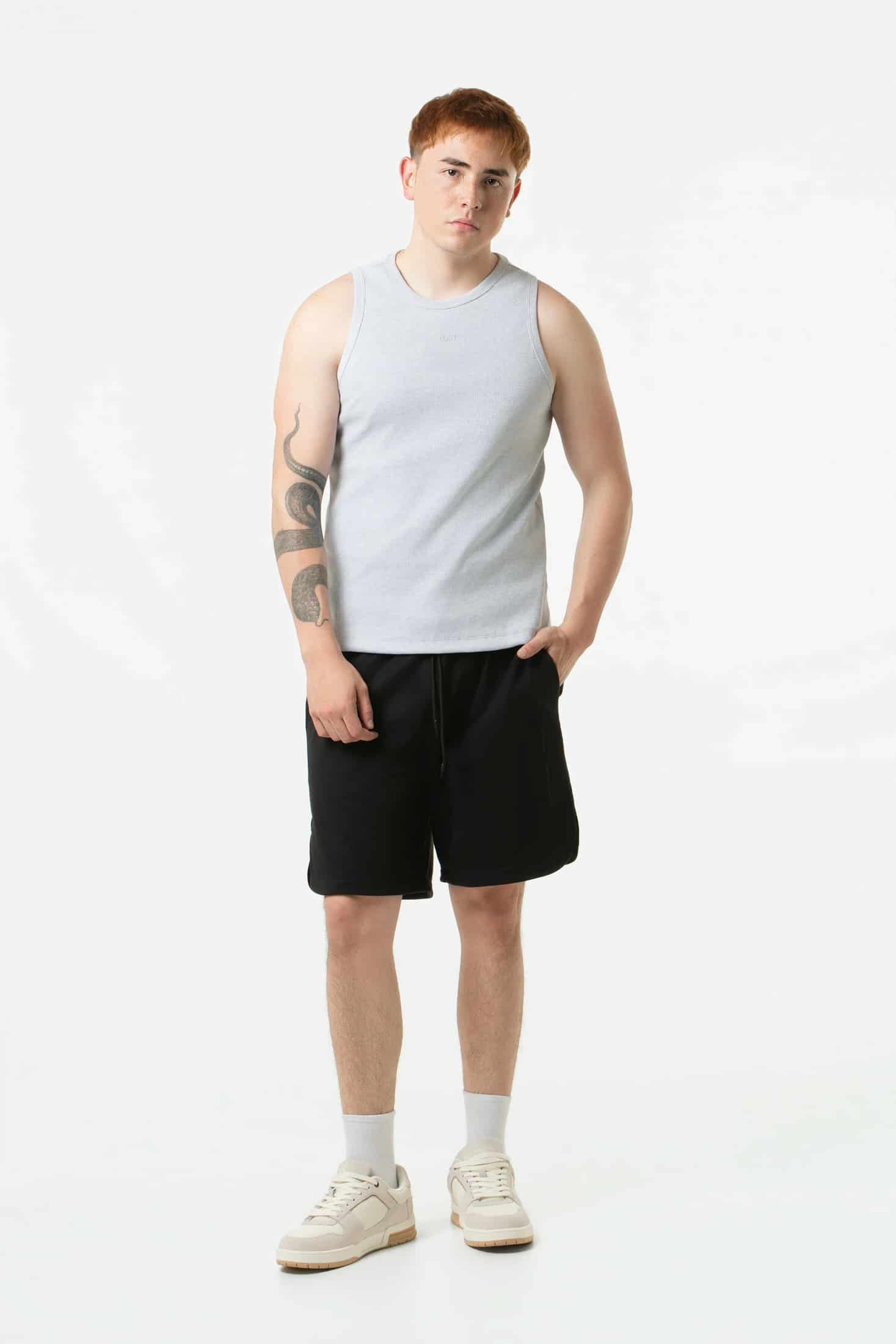 BERMUDA JOGG COLOR NEGRO - miniatura 5